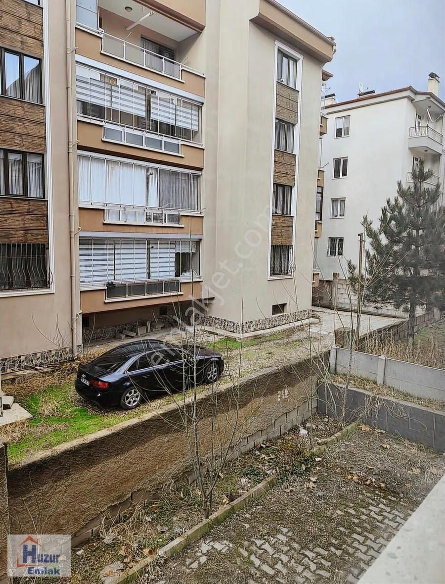 Güvenevler Mah. Ters Dubleks 4+1 Satılık Fırsat Daire - Görsel 20