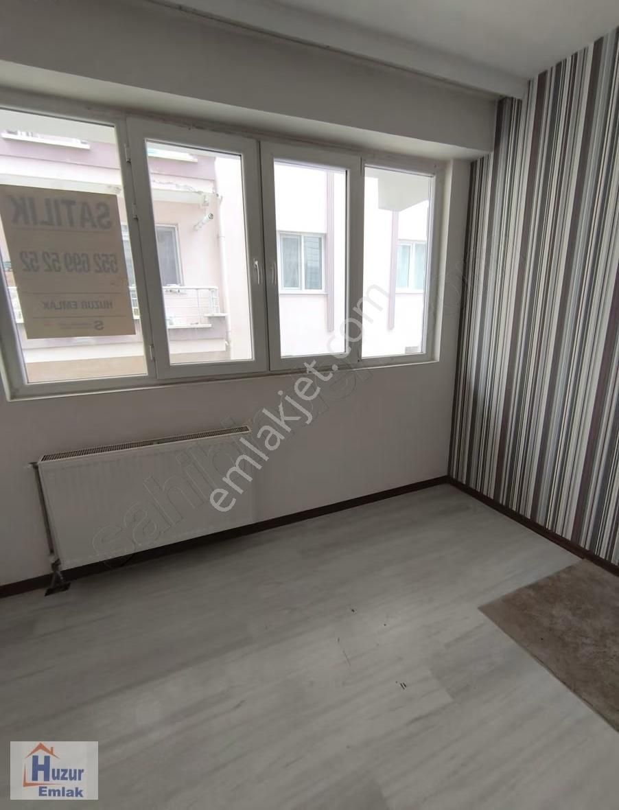 Güvenevler Mah. Ters Dubleks 4+1 Satılık Fırsat Daire - Görsel 24