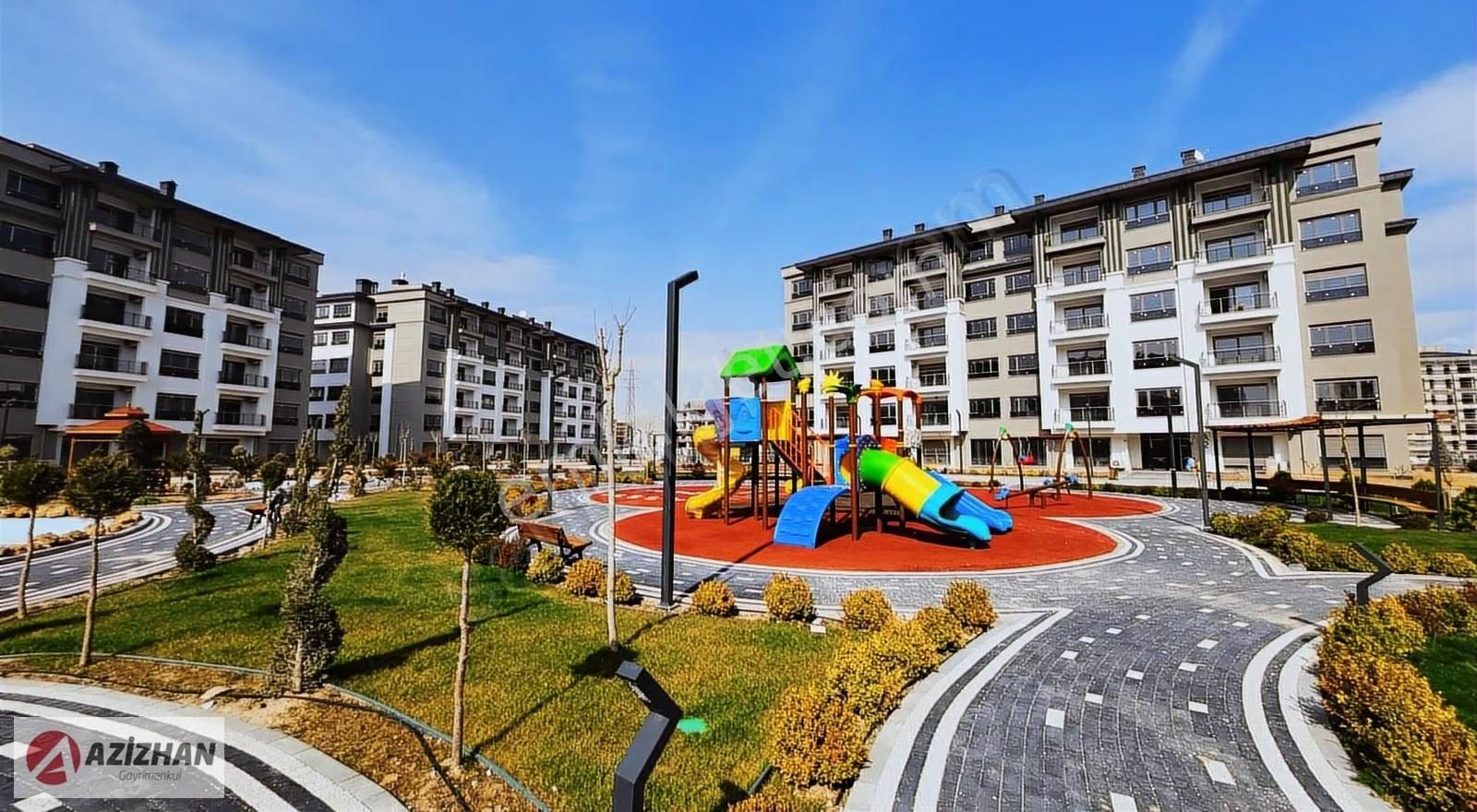 Azizhan Gayrimenkul'den Tual Mabeyin Konaklarında Lüks Daire - Görsel 28