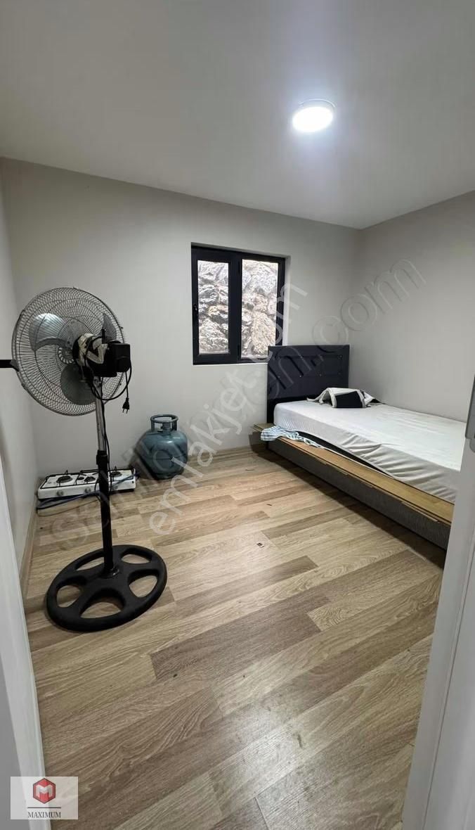 Beylerbeyinde Site İçinde Müstekıl 1+1 Kiralık Daire - Görsel 2