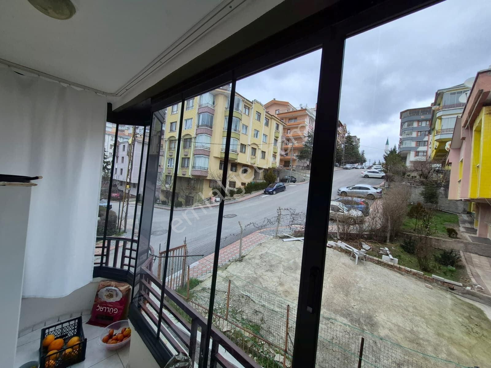 Kuşcağız Mah. Cadde Üzeri 4+1 + Kapalı Teras Dübleks - Görsel 28