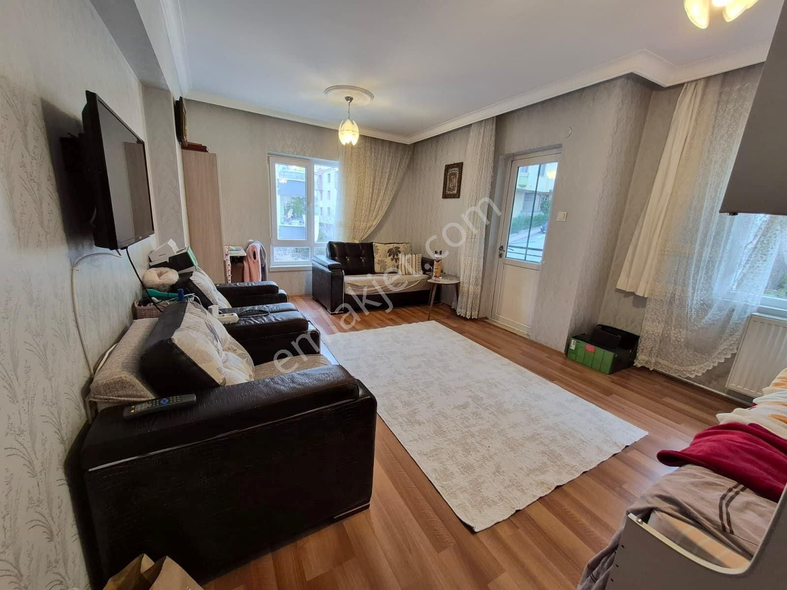 Kuşcağız Mah. Cadde Üzeri 4+1 + Kapalı Teras Dübleks - Görsel 9