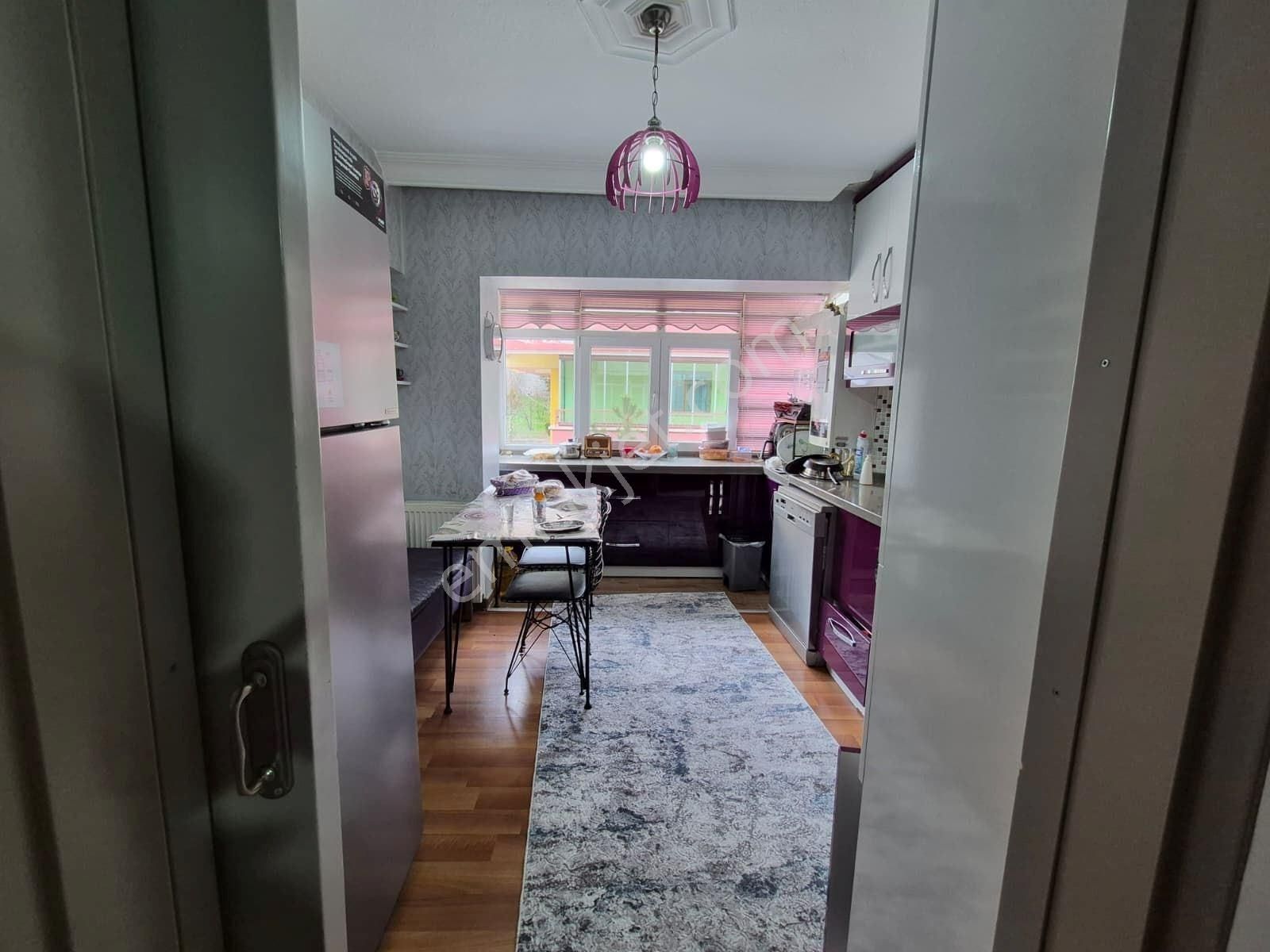 Kuşcağız Mah. Cadde Üzeri 4+1 + Kapalı Teras Dübleks - Görsel 31