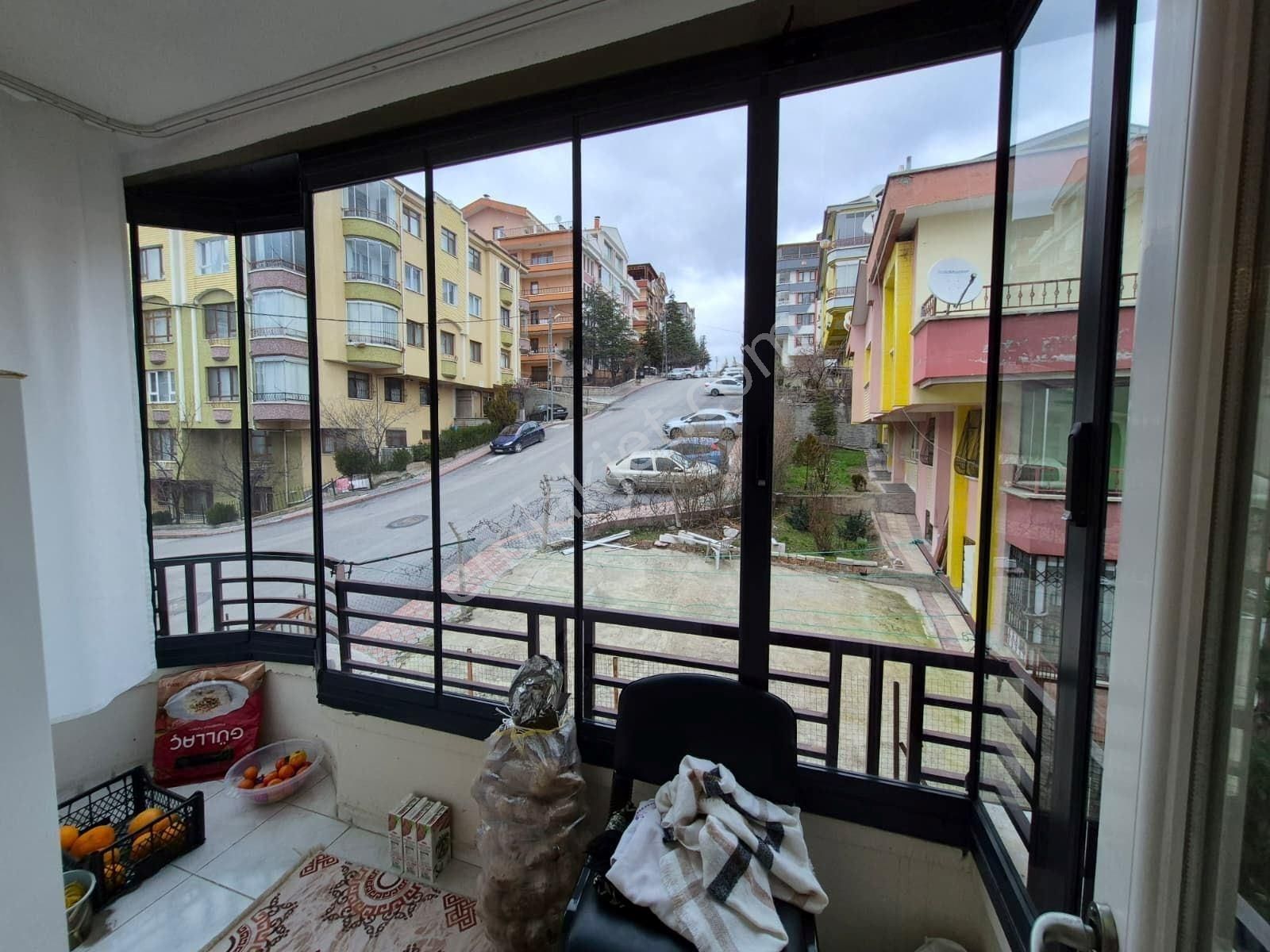 Kuşcağız Mah. Cadde Üzeri 4+1 + Kapalı Teras Dübleks - Görsel 29