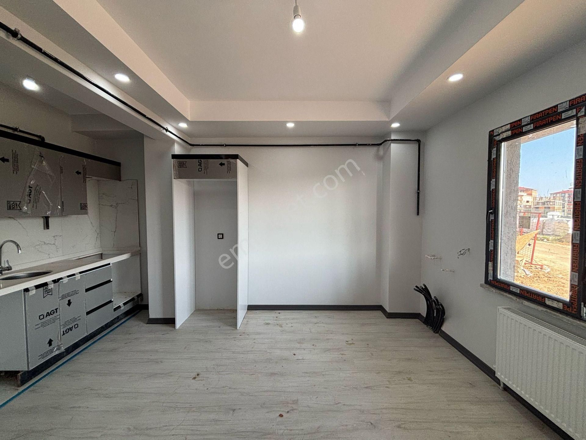 **eryıldız İnşaat'tan**acill İskanlı Kapalı Otoparklı 100m2 Lüks 2+1 Yüksek Giriş - Görsel 8