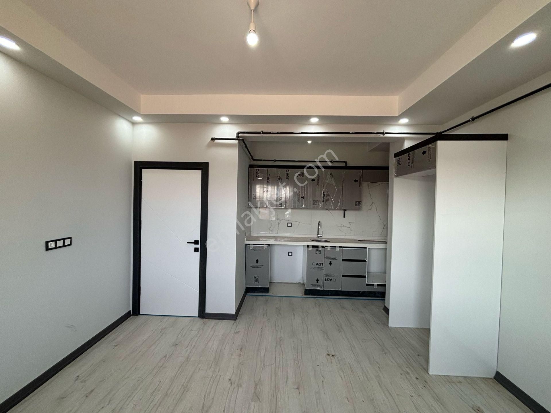 **eryıldız İnşaat'tan**acill İskanlı Kapalı Otoparklı 100m2 Lüks 2+1 Yüksek Giriş - Görsel 7