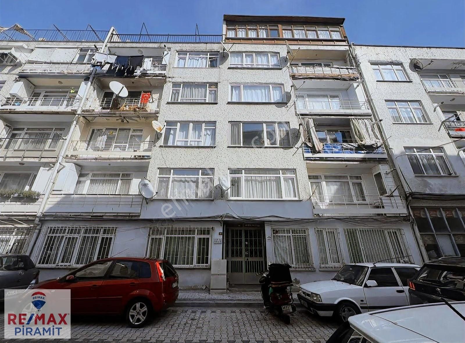 Üsküdar Zeynep Kamil'de Satılık Fırsat 2+1 Daire - Görsel 10