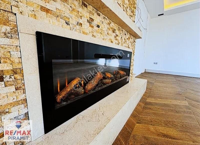 Deniz Manzaralı Isıtmalı Havuzlu Asansörlü Ultra Lüks Villa - Görsel 29