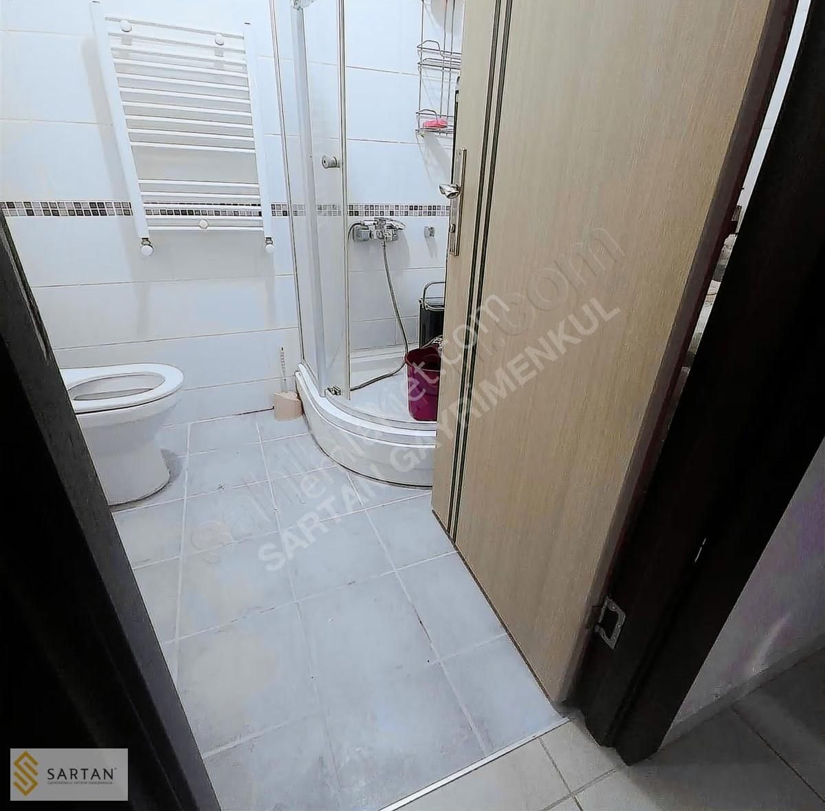 Görüklede Cadde Üzeri Kiralık 1+1 Ayrı Mutfak Daire - Görsel 2