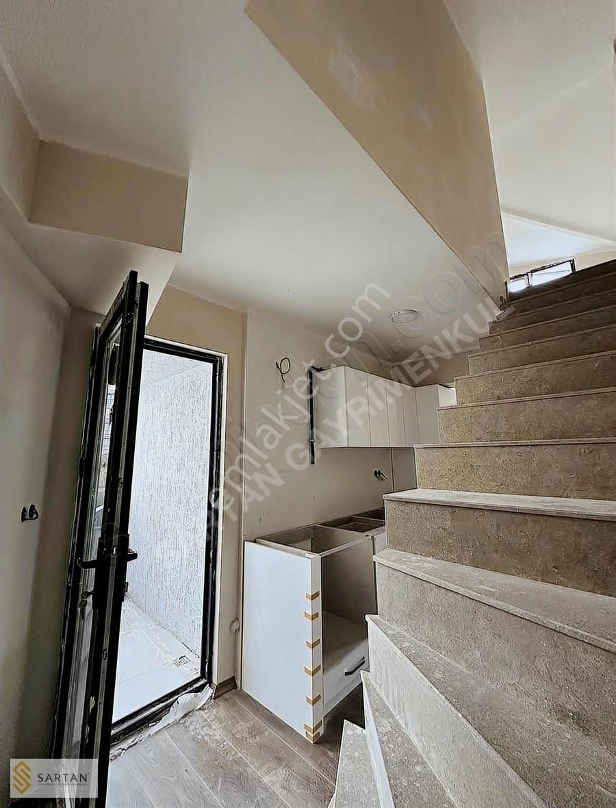 Görükle'de Ful Eşyalı Sıfır 1+1 Dublex Daire - Görsel 32