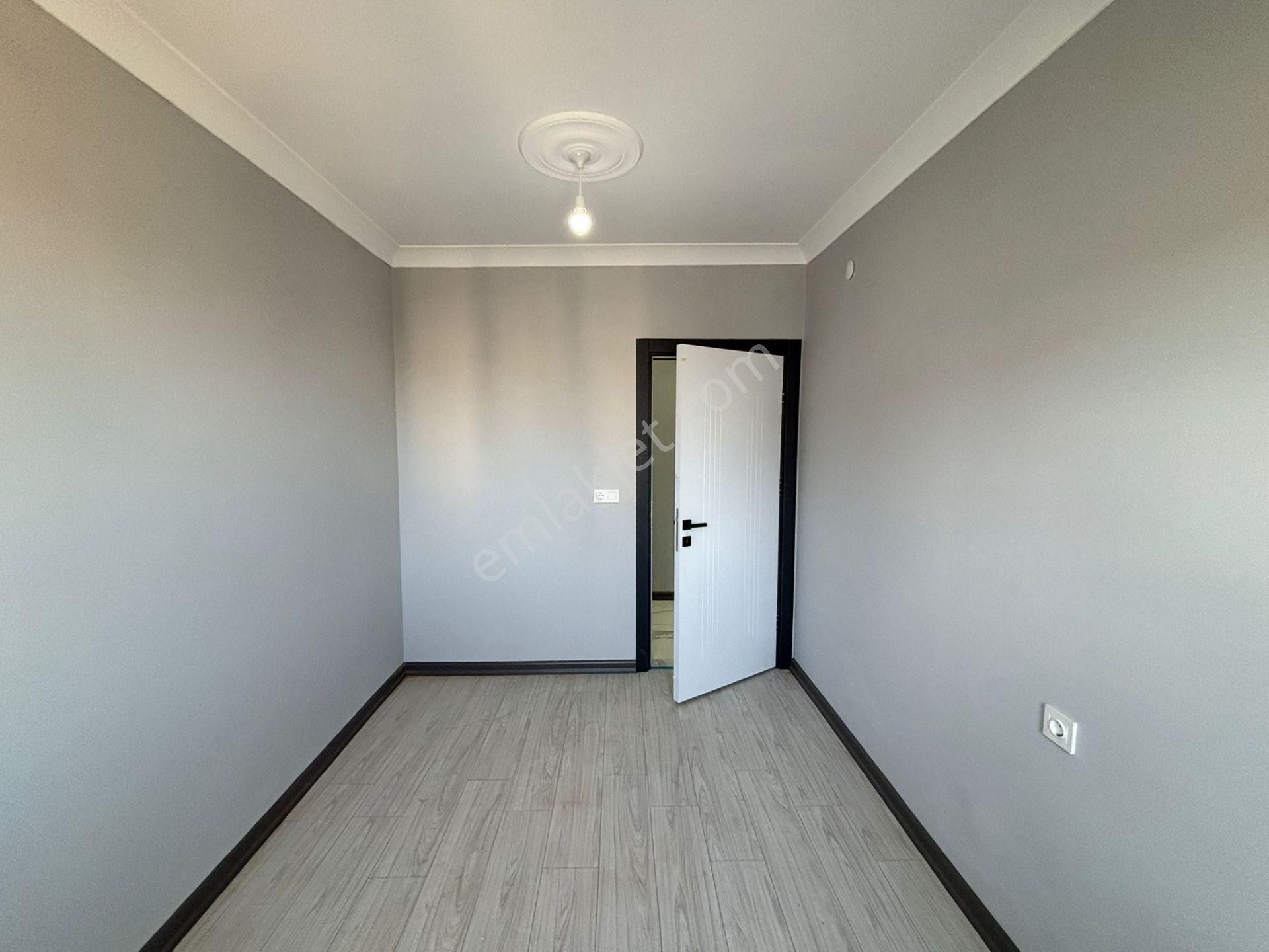 **eryıldız İnşaat'tan**tepe Bölgesinde İskanlı Ankastre Setli K.otoparklı 115m2 2+1** - Görsel 25
