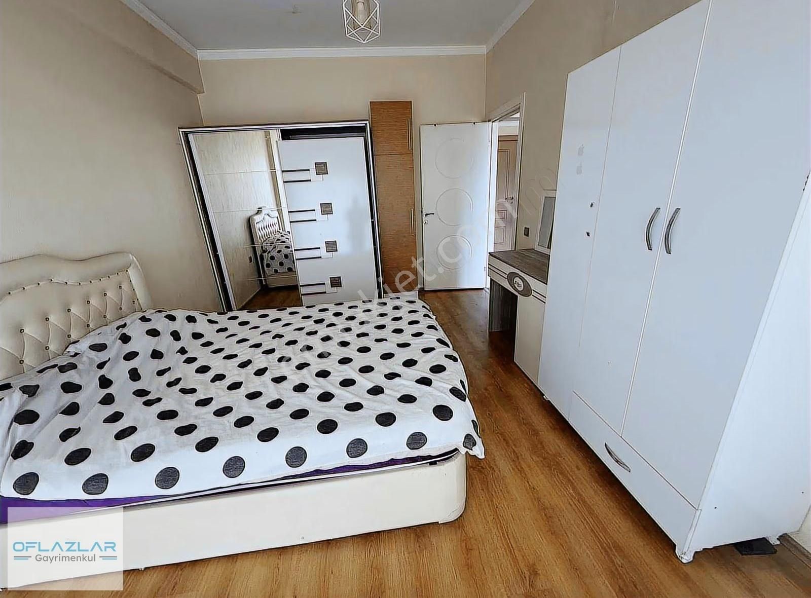 Stüdyo Palace'de Kiralık Eşyalı 2+1 Bakımlı Daire - Görsel 24