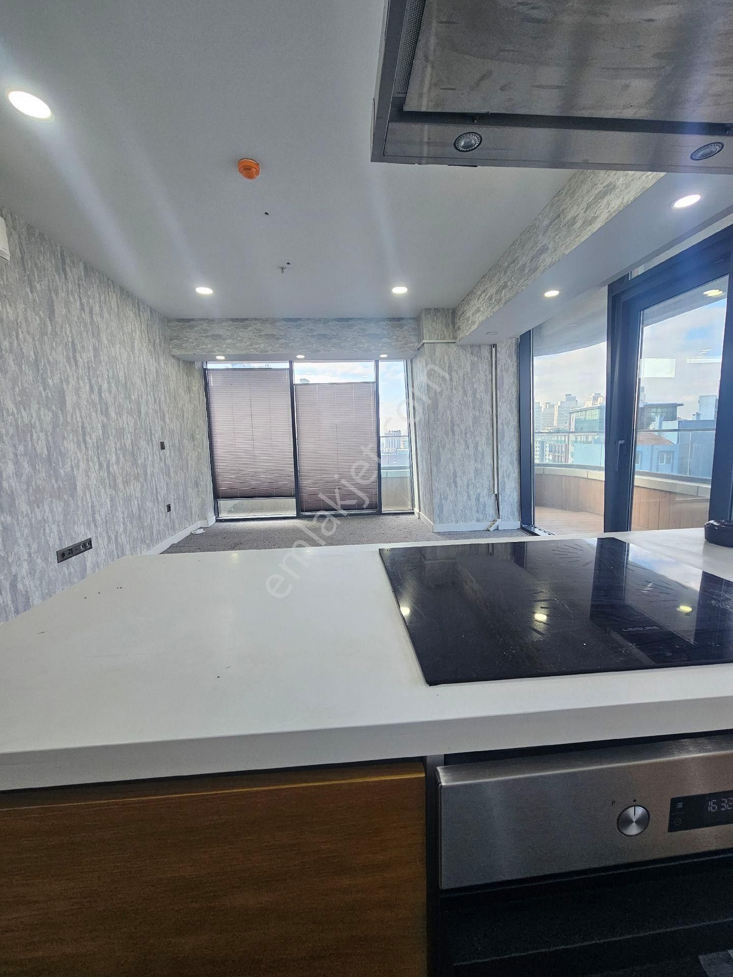 Metrobüsün Dibinde Satılık Rezidans - Görsel 21