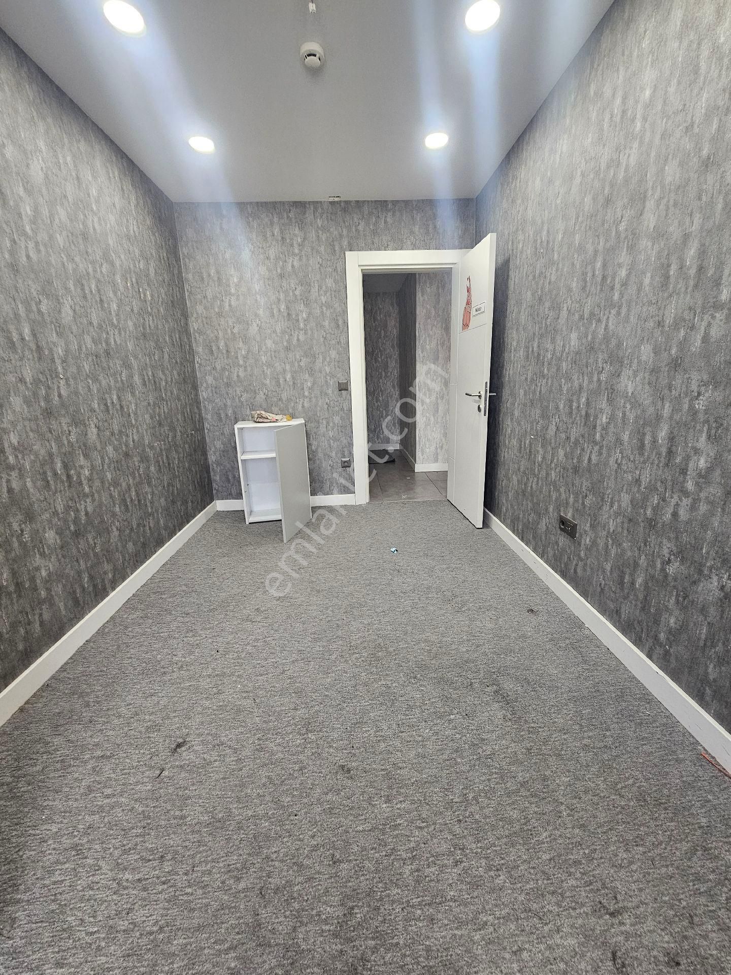 Metrobüsün Dibinde Satılık Rezidans - Görsel 14