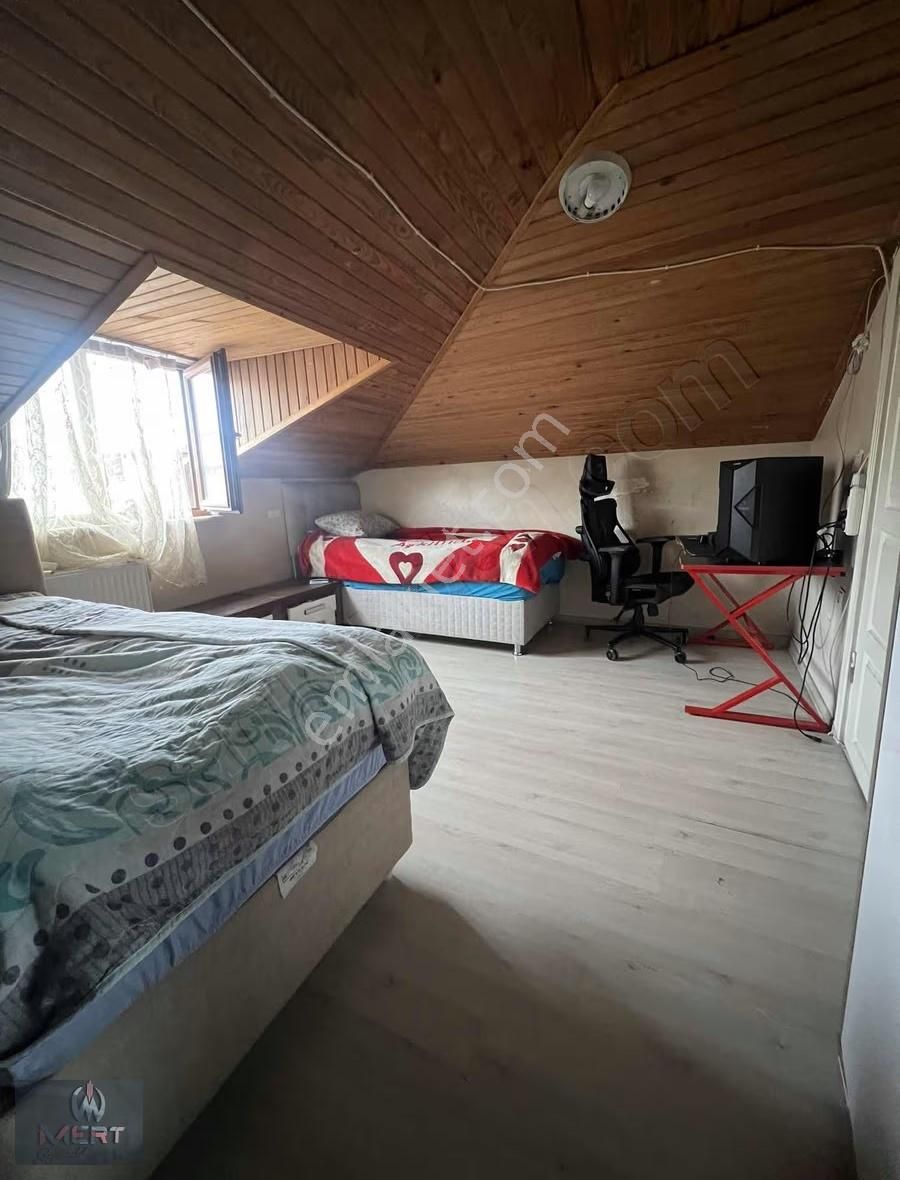 Sancaktepe Yenidoğanda 160m² Ferah 3+1 Üst Dubleks İskanlı - Görsel 9