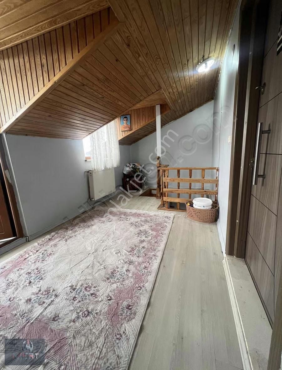 Sancaktepe Yenidoğanda 160m² Ferah 3+1 Üst Dubleks İskanlı - Görsel 11