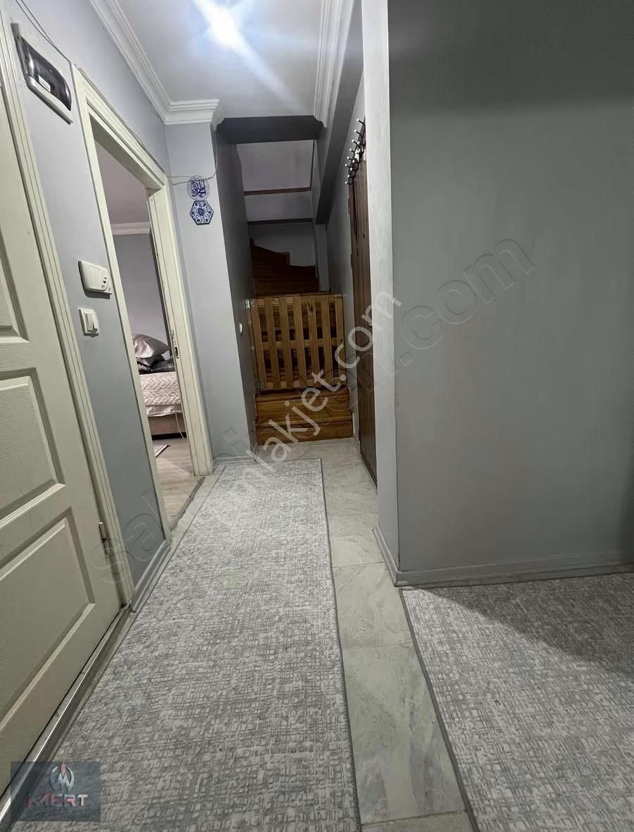 Sancaktepe Yenidoğanda 160m² Ferah 3+1 Üst Dubleks İskanlı - Görsel 16