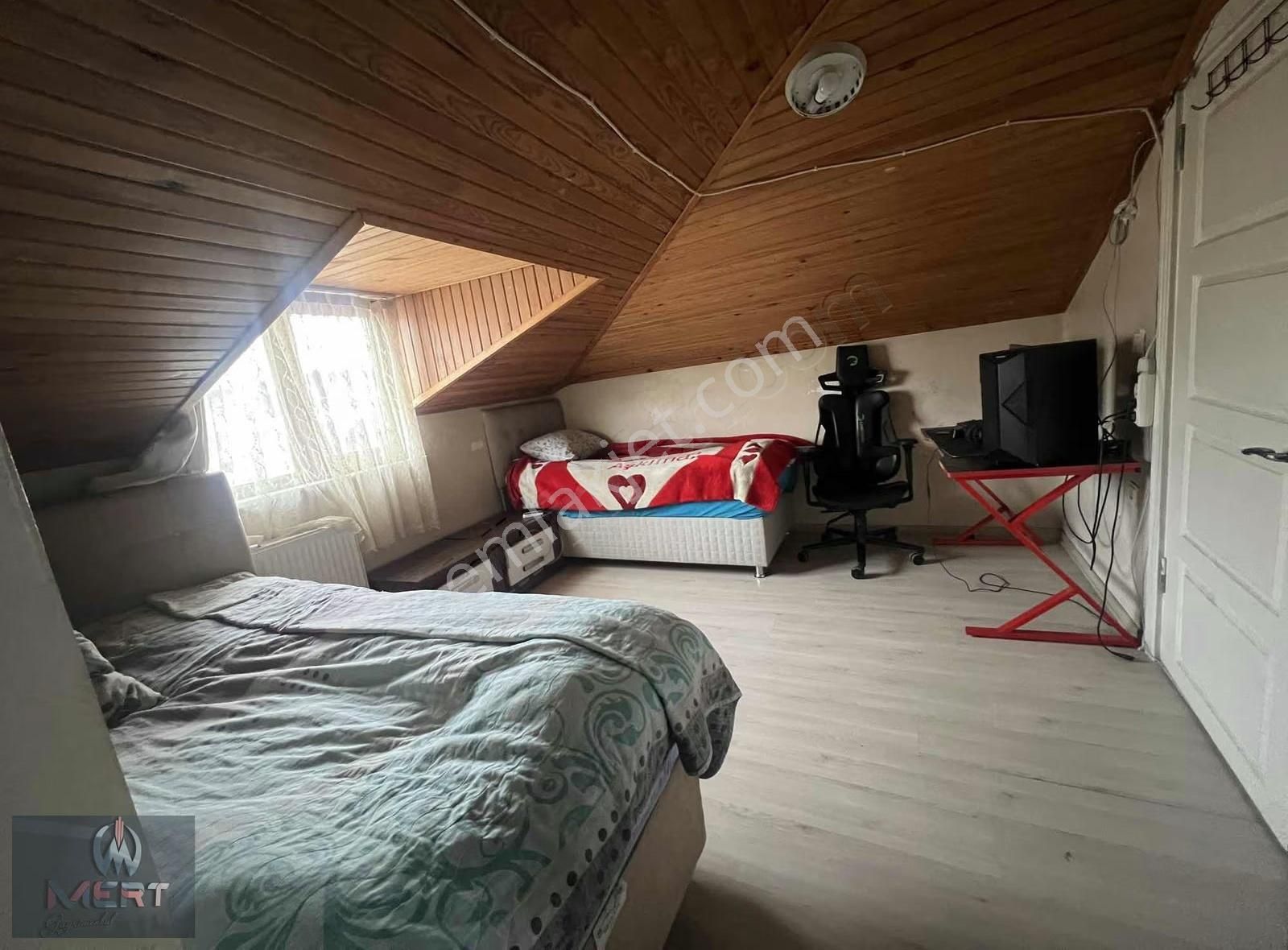 Sancaktepe Yenidoğanda 160m² Ferah 3+1 Üst Dubleks İskanlı - Görsel 13