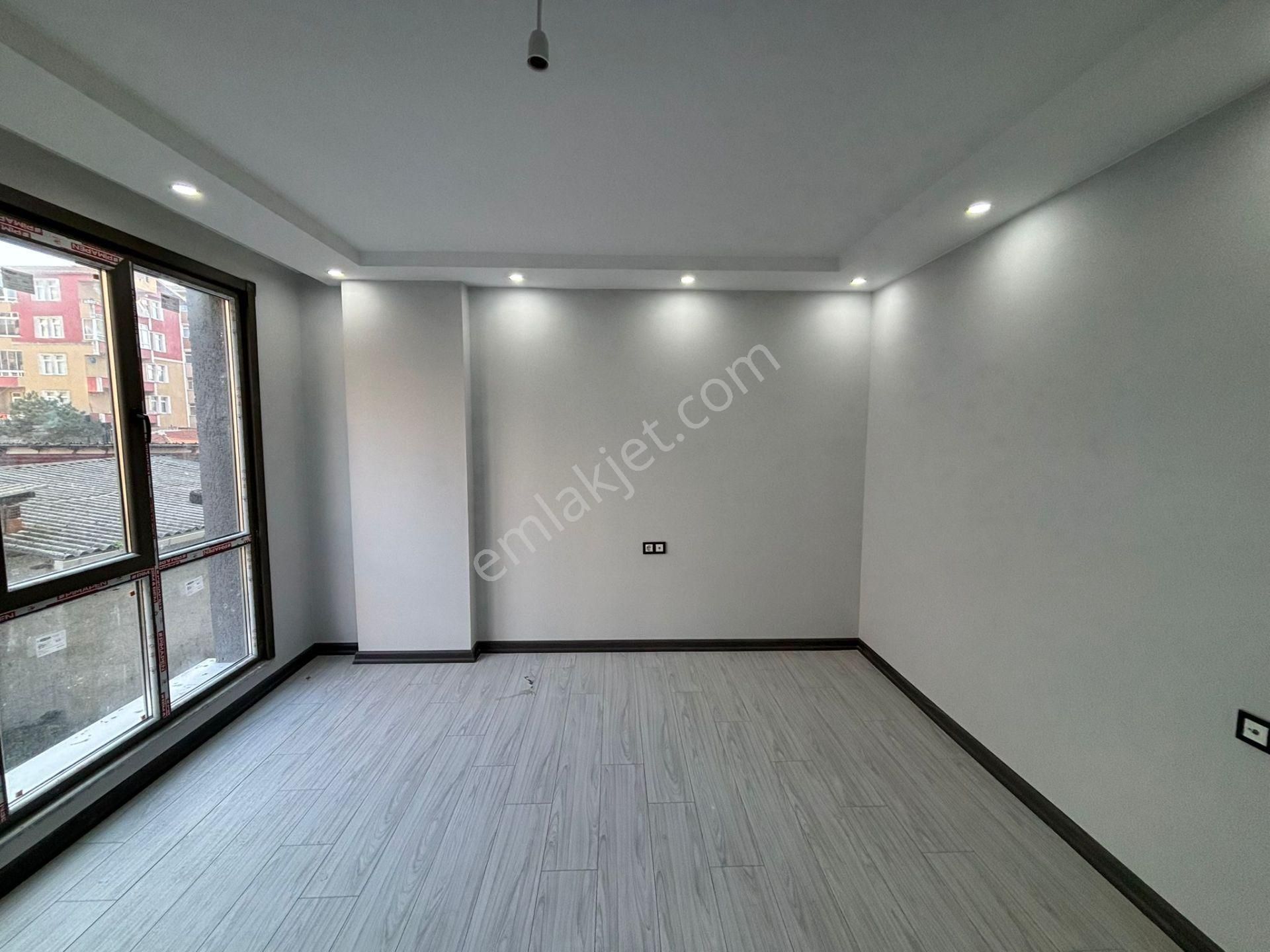 **eryıldız İnşaat'tan**acill Çerkezköy Belediyesi Yanı Çarşı İçinde İskanlı Lüks 1+1 - Görsel 13