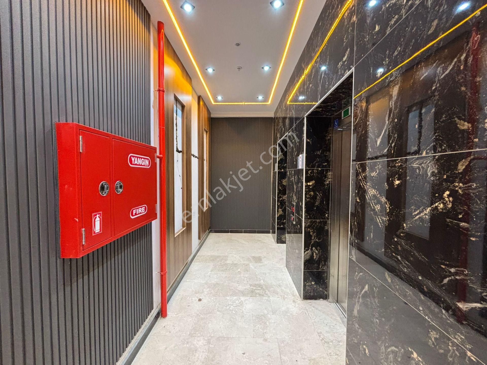 **eryıldız İnşaat'tan**acill Çerkezköy Belediyesi Yanı Çarşı İçinde İskanlı Lüks 1+1 - Görsel 31