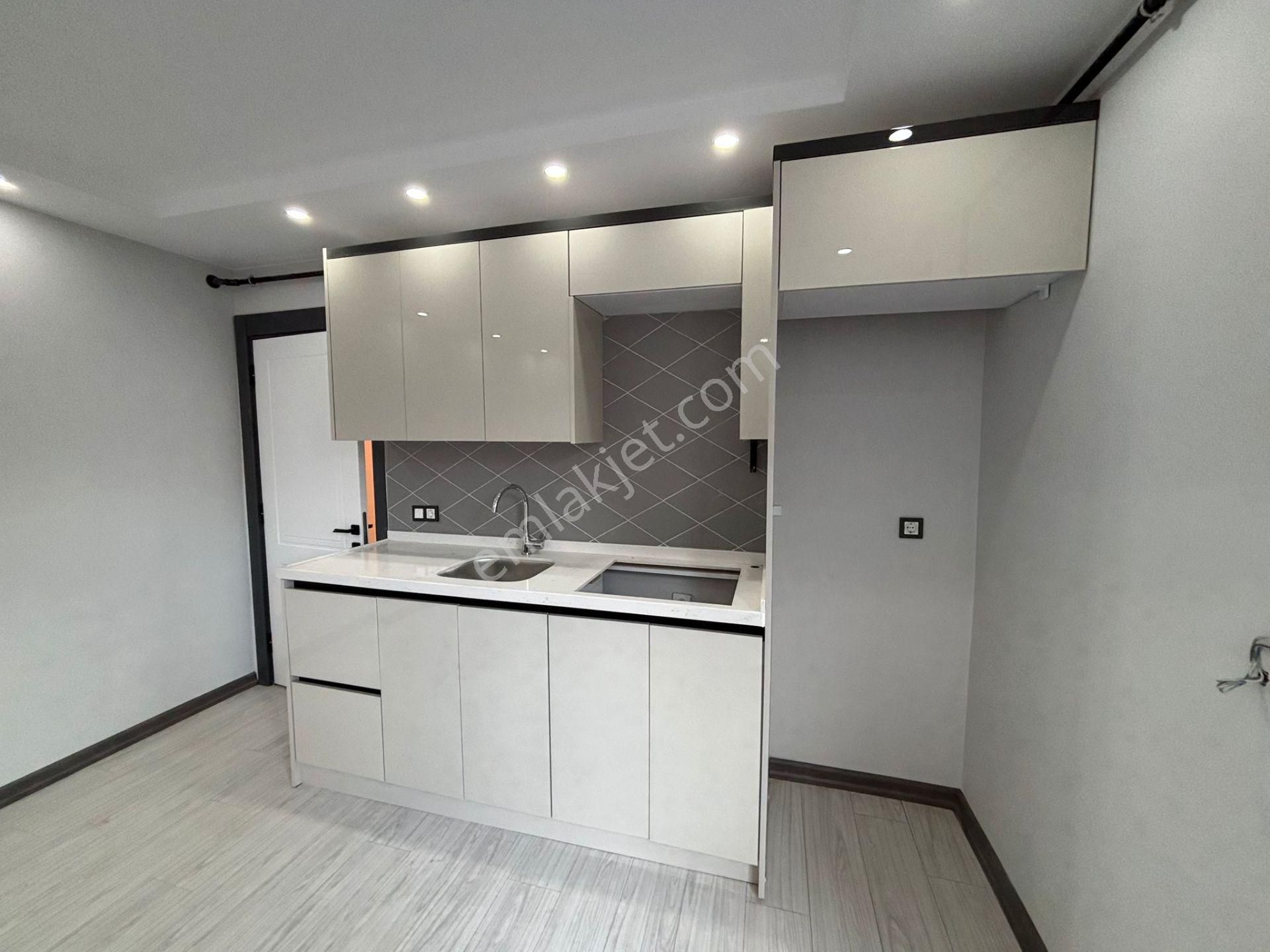 **eryıldız İnşaat'tan**acill Çerkezköy Belediyesi Yanı Çarşı İçinde İskanlı Lüks 1+1 - Görsel 12