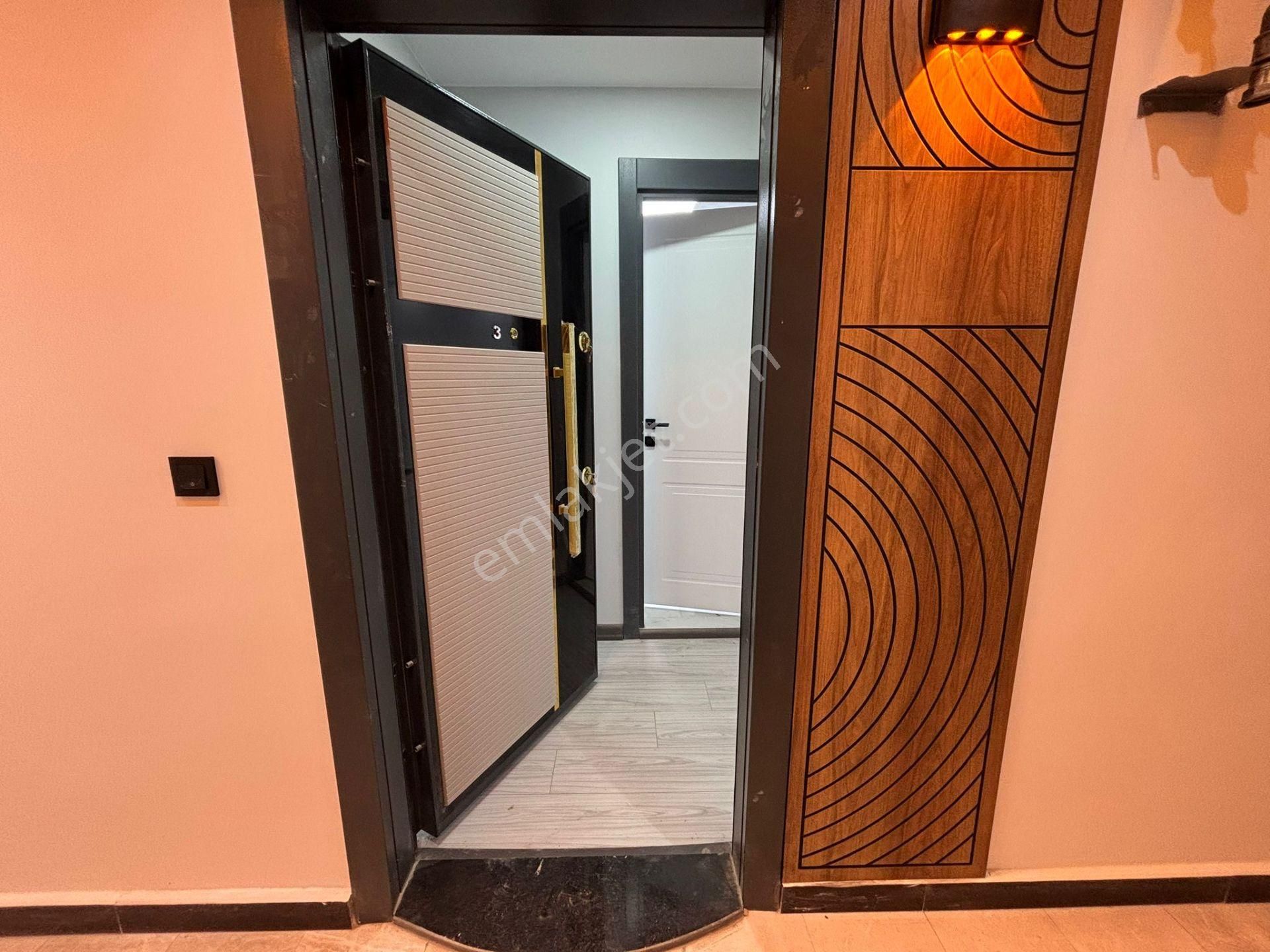 **eryıldız İnşaat'tan**acill Çerkezköy Belediyesi Yanı Çarşı İçinde İskanlı Lüks 1+1 - Görsel 3