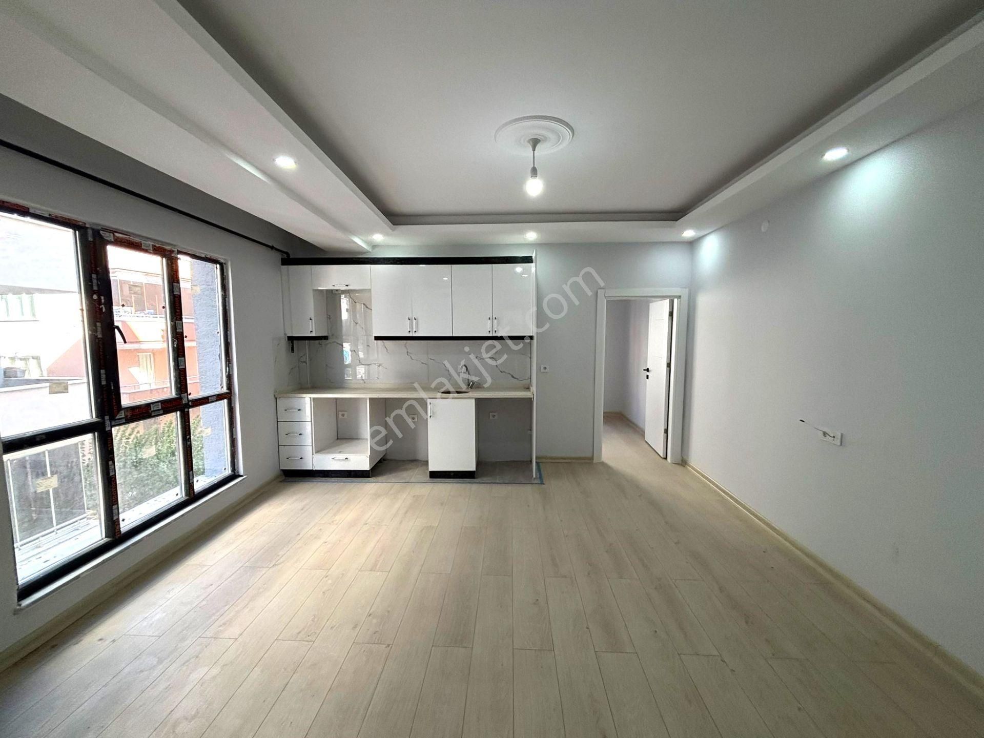 **eryıldız İnşaat'tan**merkezi Konumda İskanlı Kapalı Otoparklı Lüks 1+1** - Görsel 2