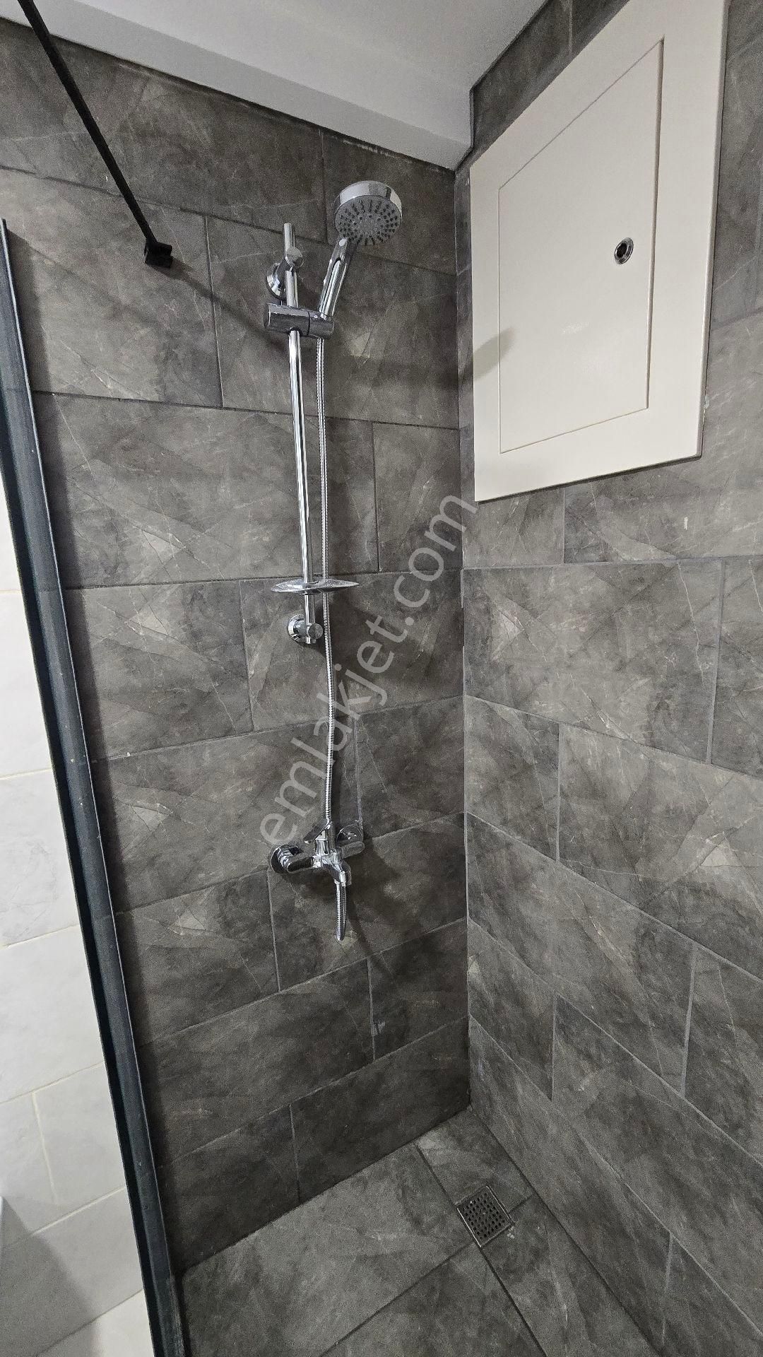 Sahibinden Adnan Kah. Metro 300 Mt Valizini Al Gel - Görsel 35