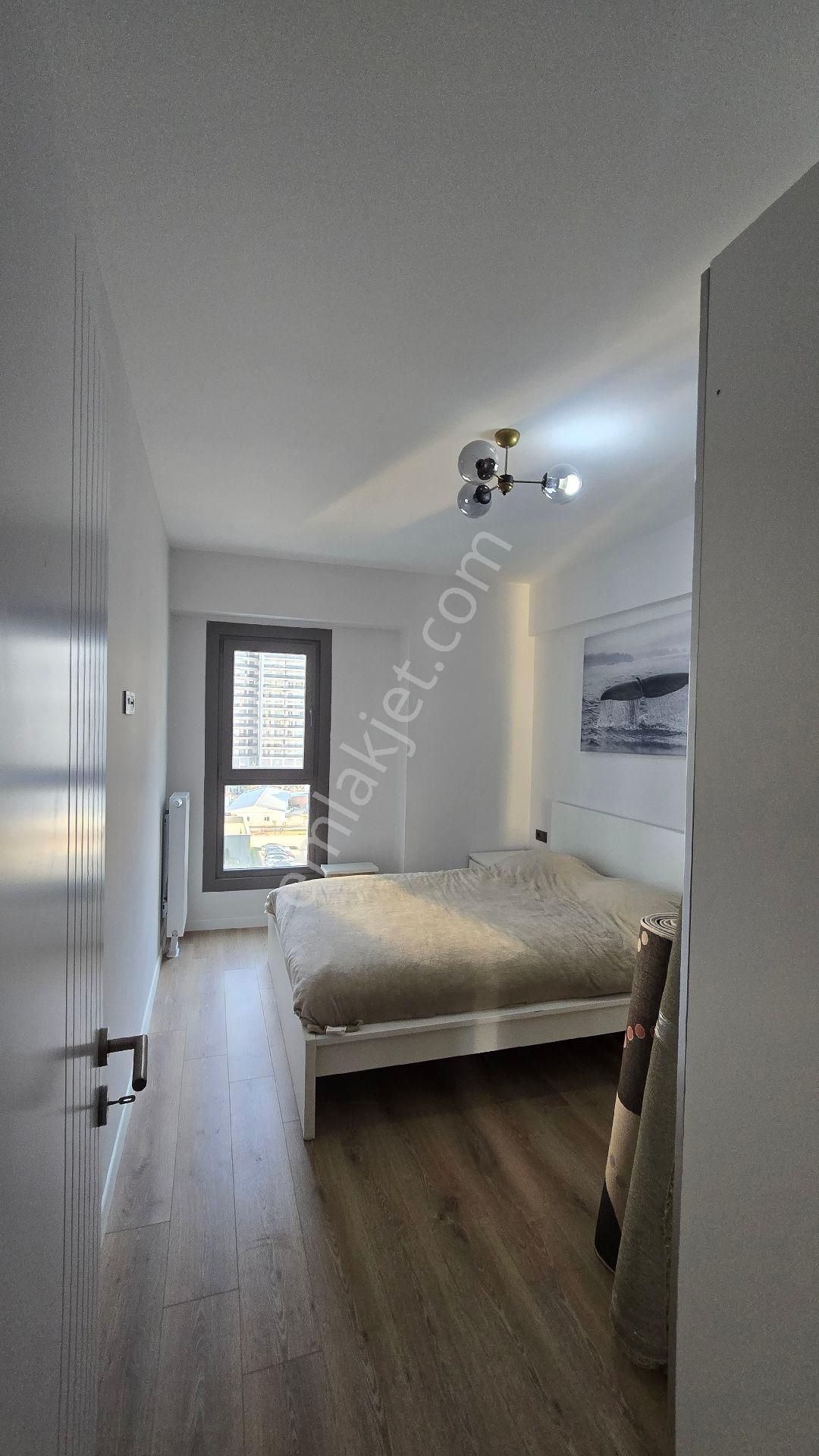 Sahibinden Adnan Kah. Metro 300 Mt Valizini Al Gel - Görsel 25