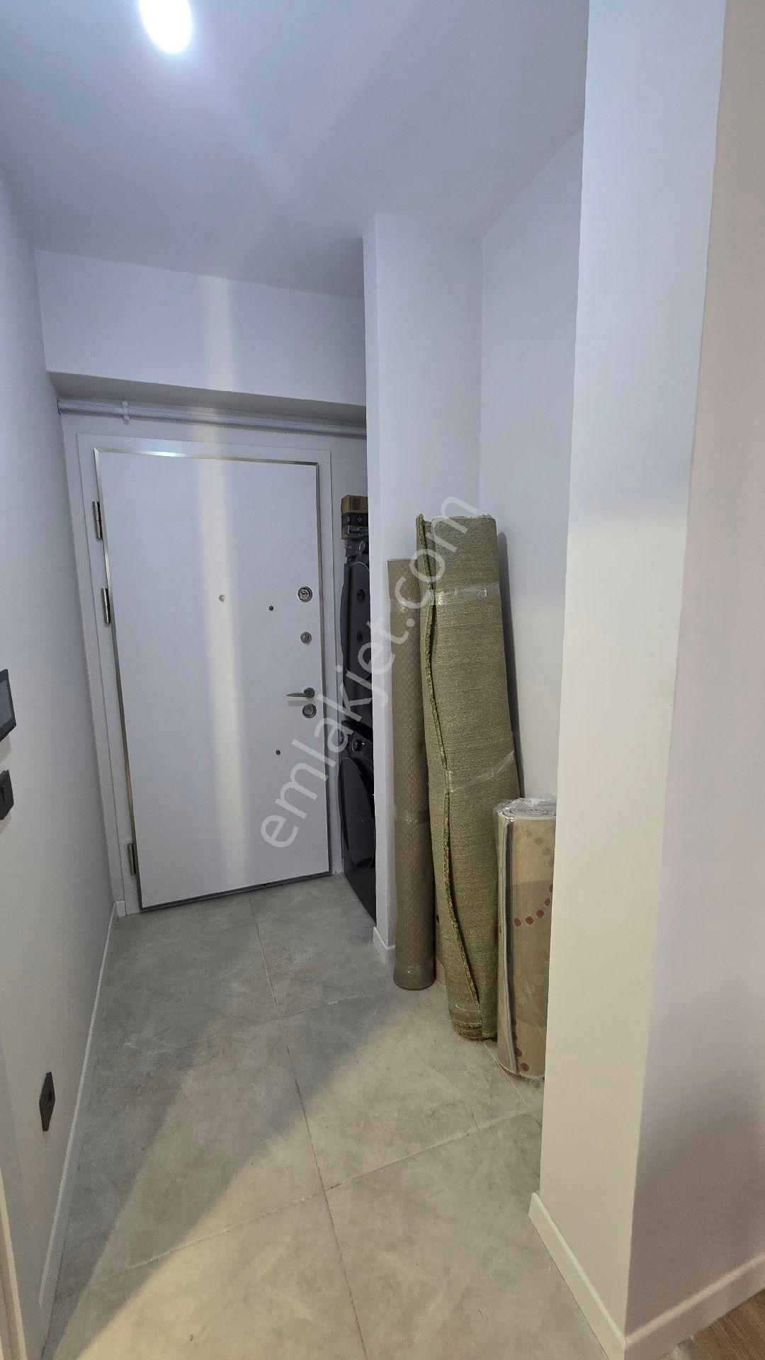 Sahibinden Adnan Kah. Metro 300 Mt Valizini Al Gel - Görsel 32