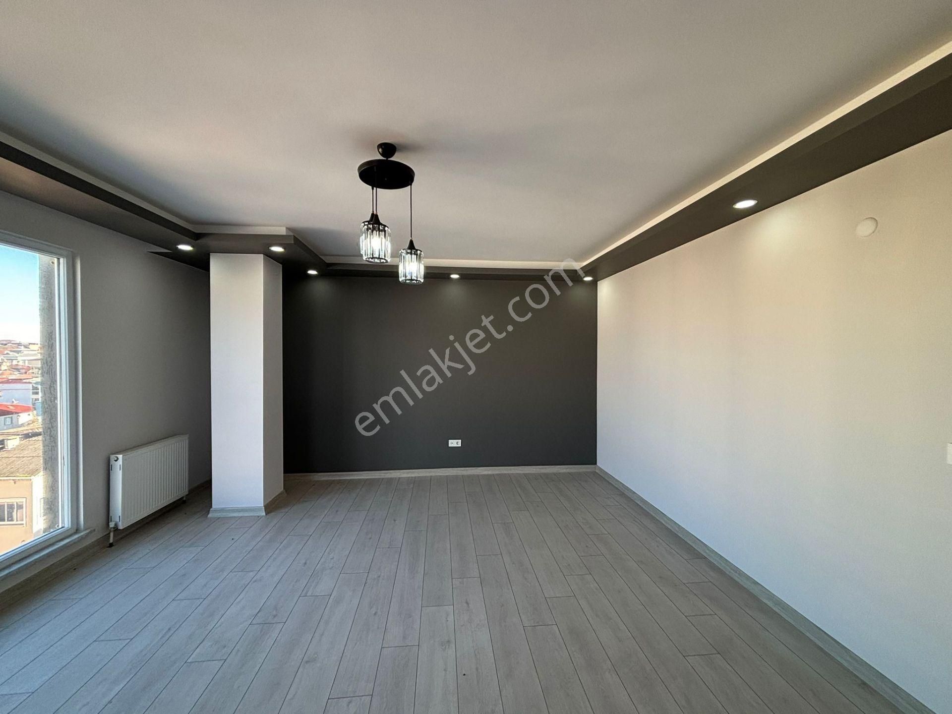 **eryıldız İnşaat'tan**fevzipaşa Merkezde Büyük Teraslı Dubleks! - Görsel 3