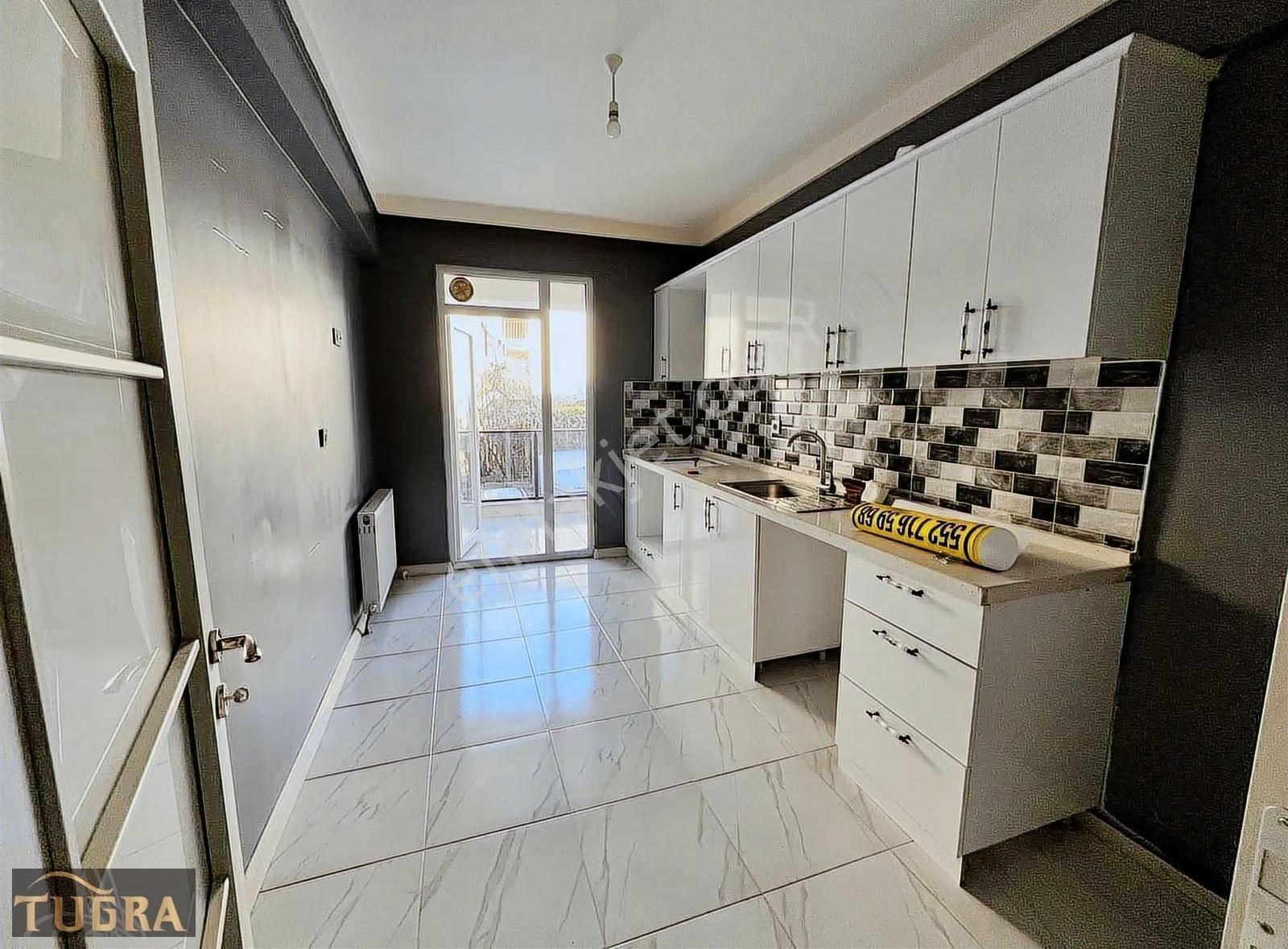 Tuğradan Reşadiye'de Geniş 2+1 4 Yıllık İskanlı Satılık Daire - Görsel 22