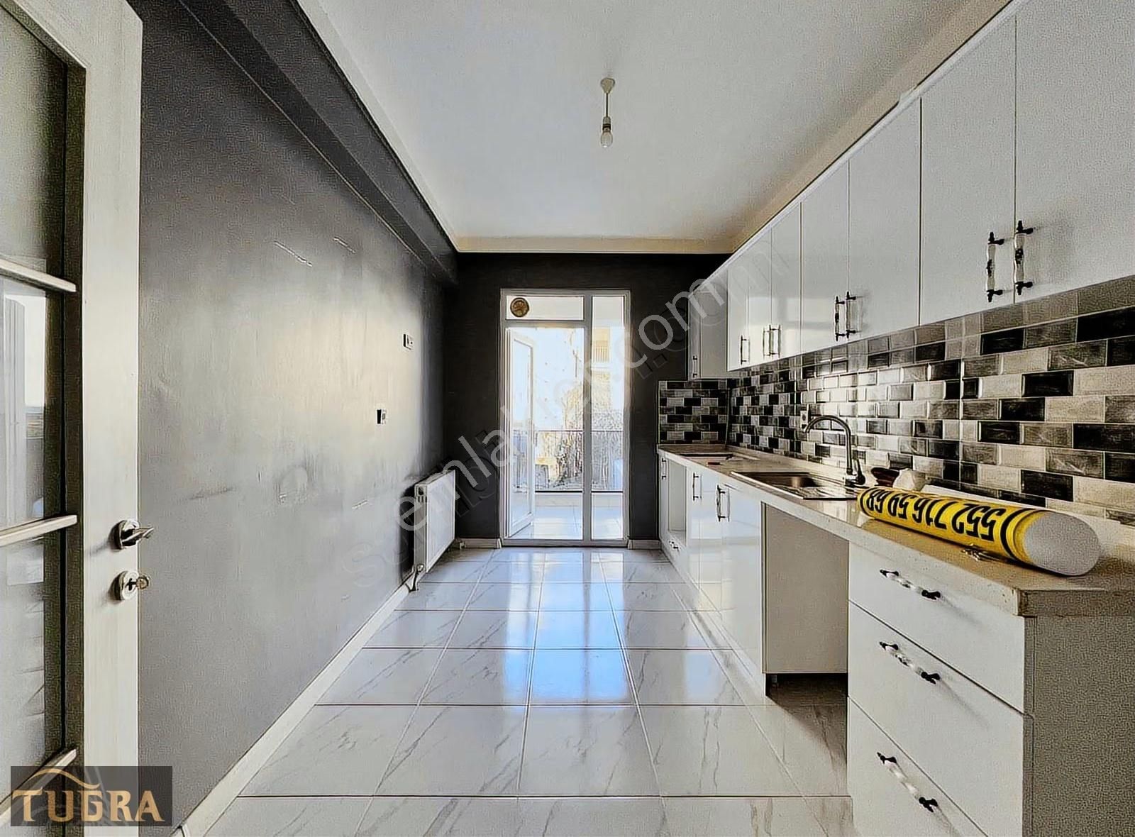 Tuğradan Reşadiye'de Geniş 2+1 4 Yıllık İskanlı Satılık Daire - Görsel 6