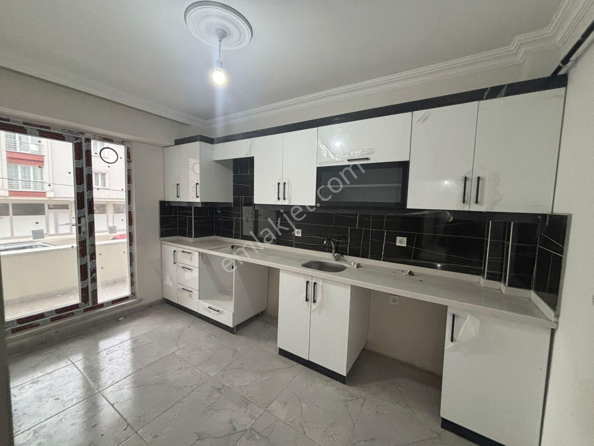 **eryıldız İnşaat'tan**hastane Bölgesinde İskanlı 110m2 Lüks 2+1* - Görsel 2