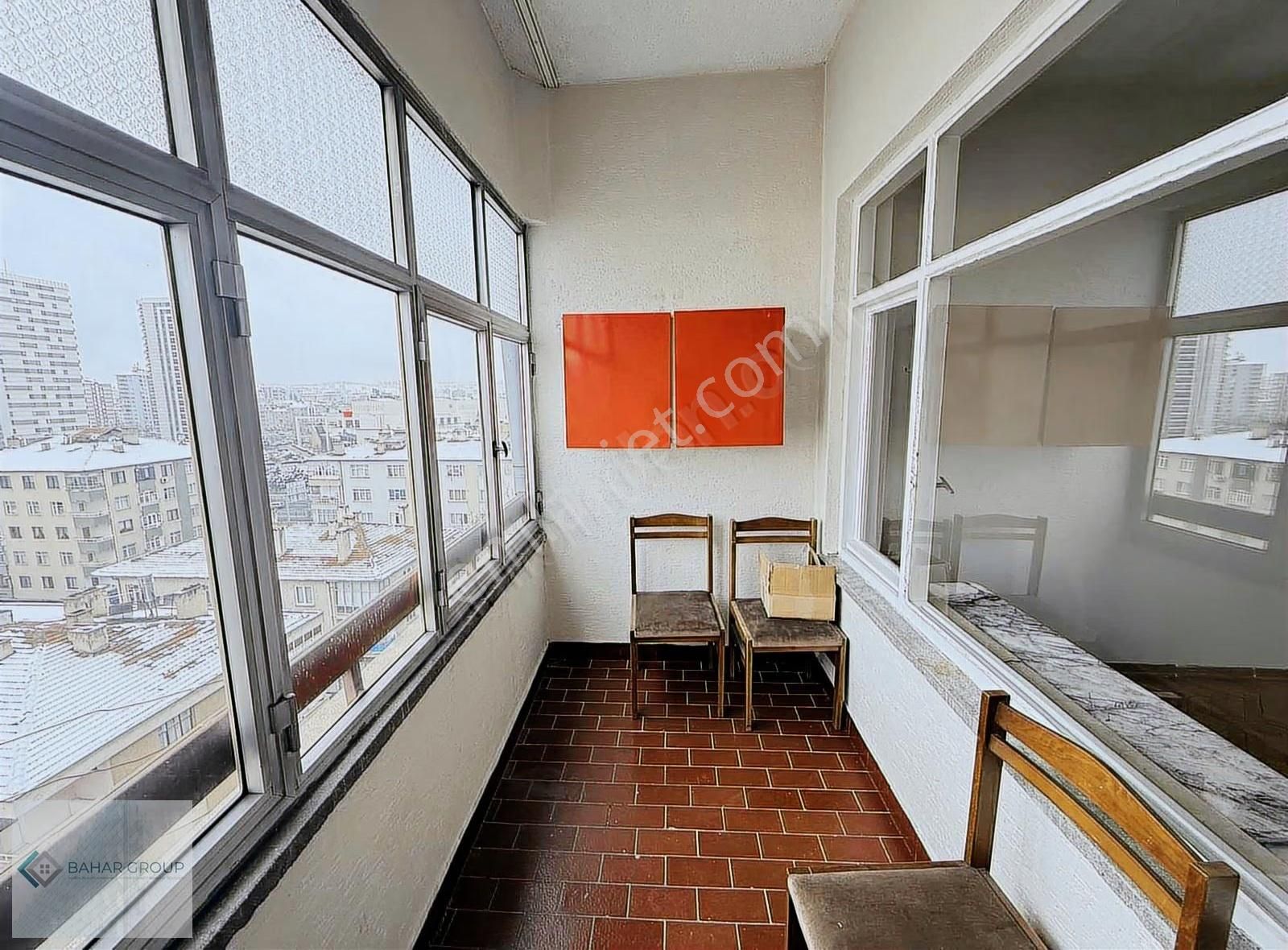 Mükemmel Lokasyonlu Sivas Caddesi Üzeri Geniş 3+1 Kiralık Daire - Görsel 23