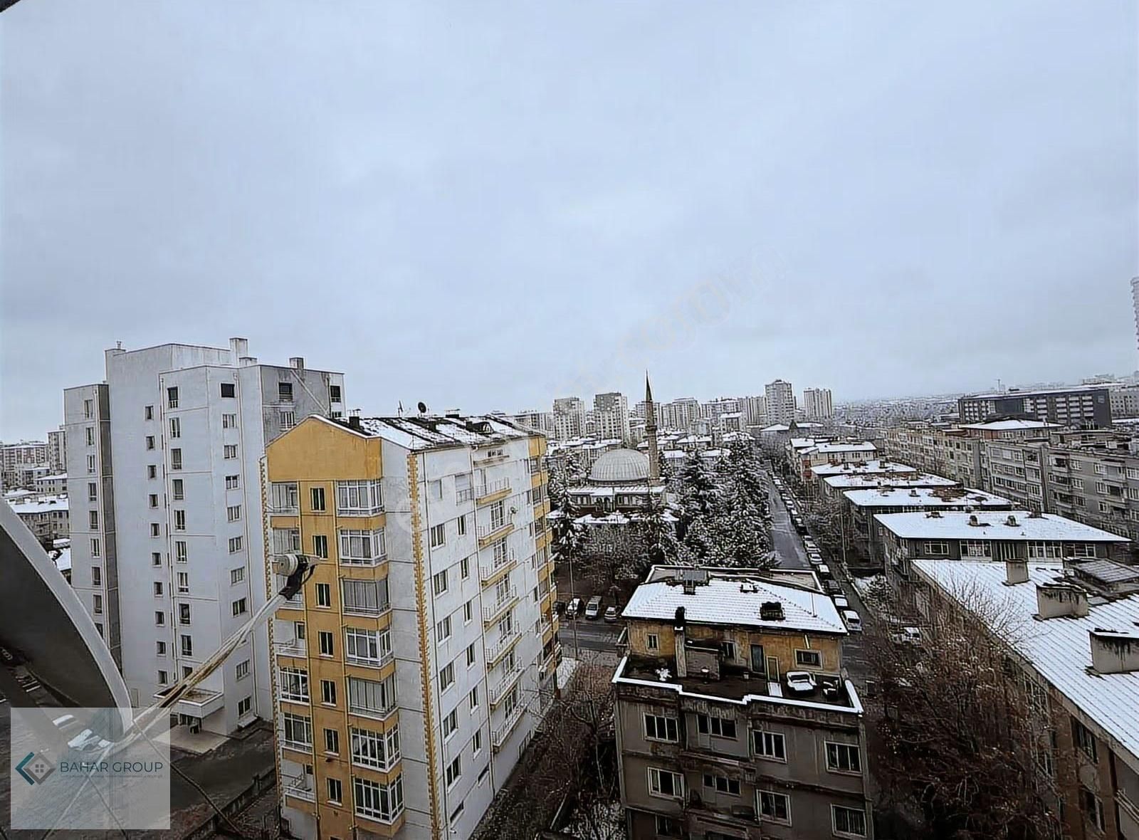 Mükemmel Lokasyonlu Sivas Caddesi Üzeri Geniş 3+1 Kiralık Daire - Görsel 13