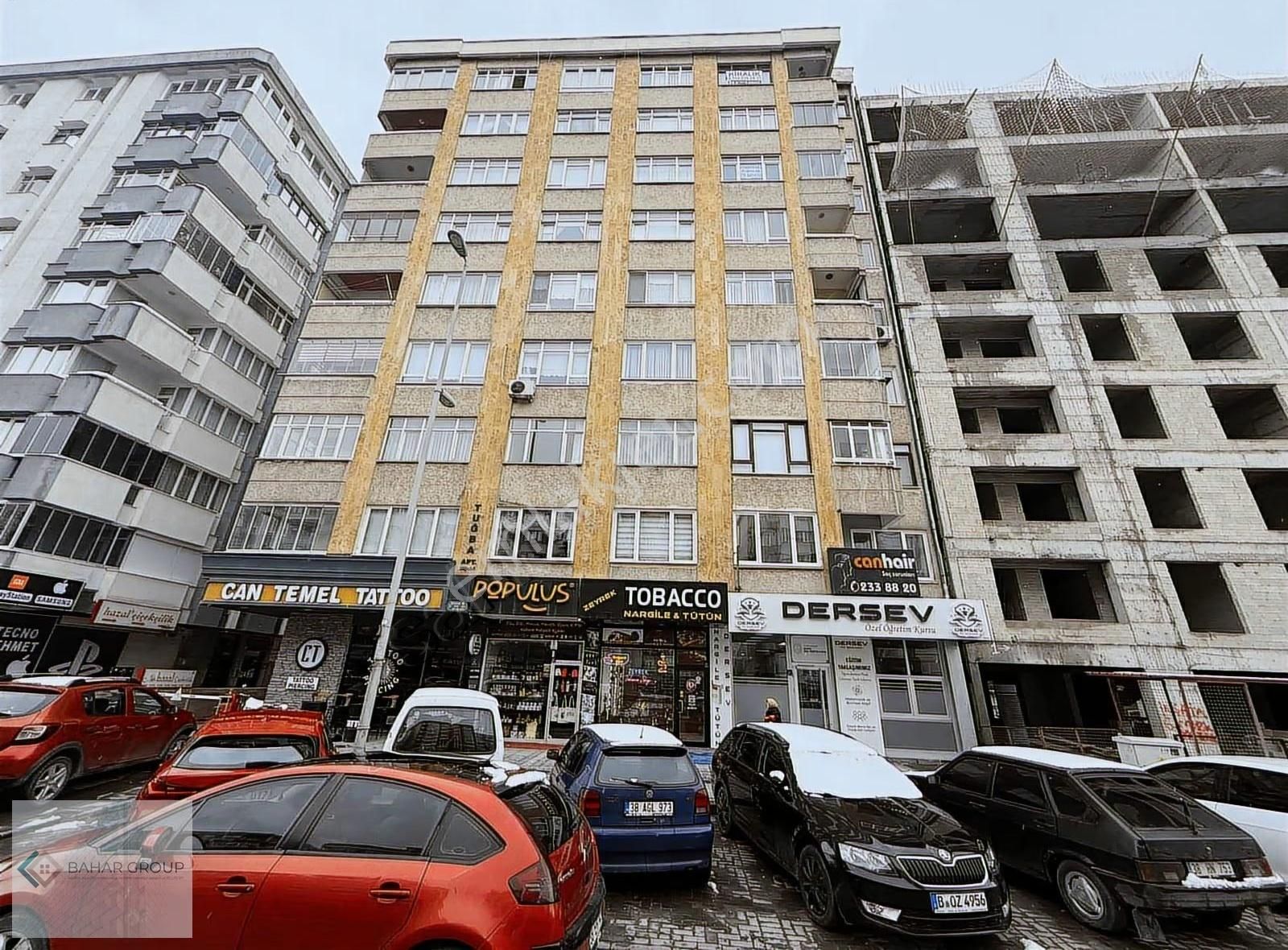 Mükemmel Lokasyonlu Sivas Caddesi Üzeri Geniş 3+1 Kiralık Daire