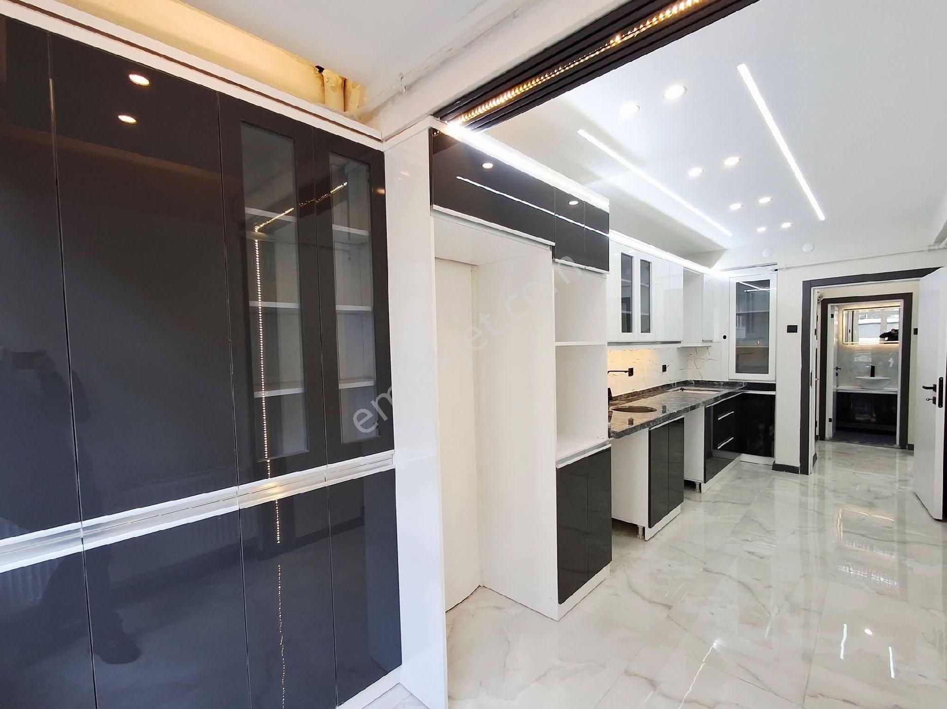 Evim-nur'dan Mevlana Mh. 3+1 2.kat Ultra Lüx Özel Yapım Asansörlü Fırsat Daire - Görsel 2