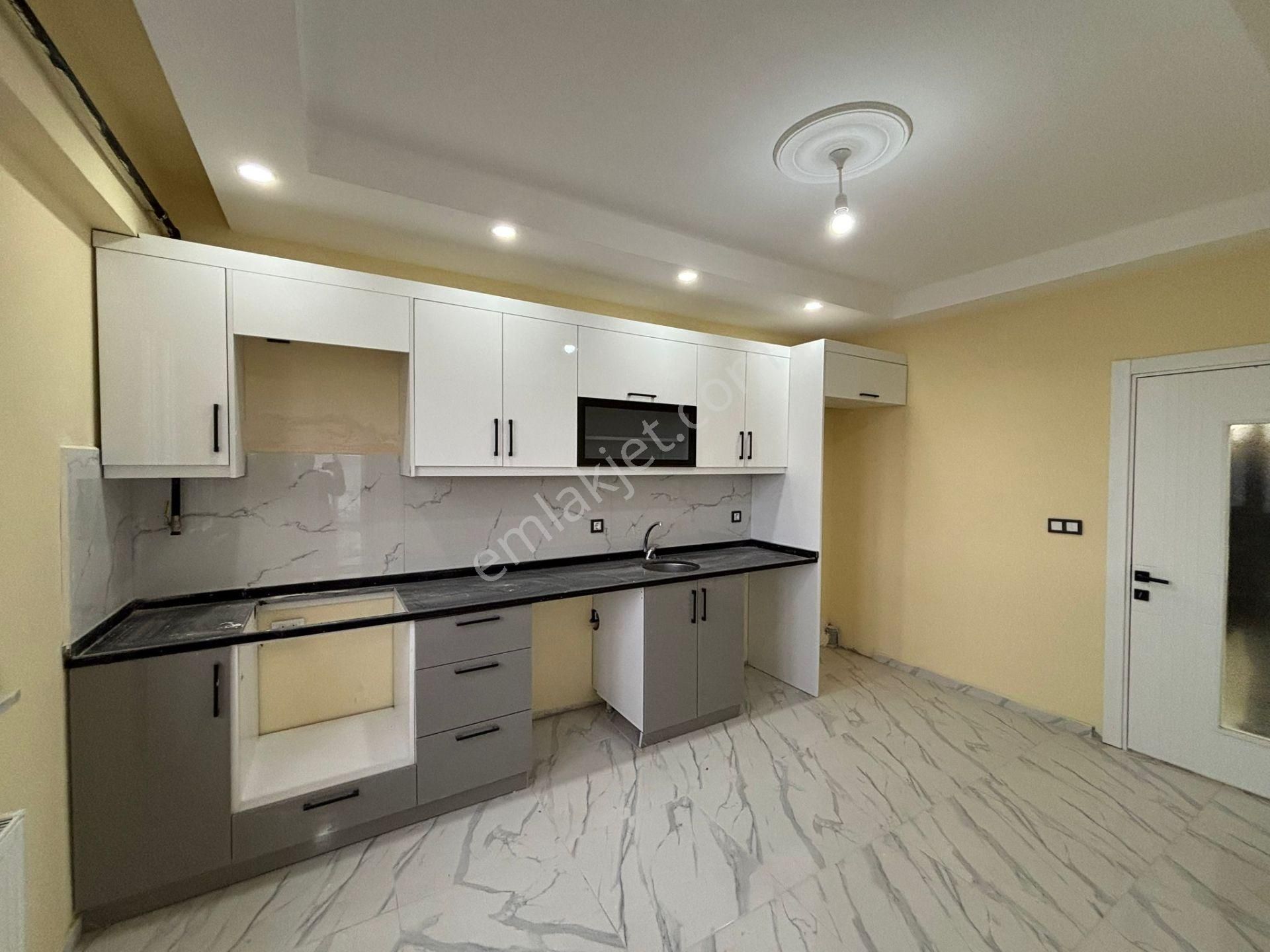 **eryıldız İnşaat'an**şehir Merkezinde**iskanlı 145m2 Lüks 3+1** - Görsel 3