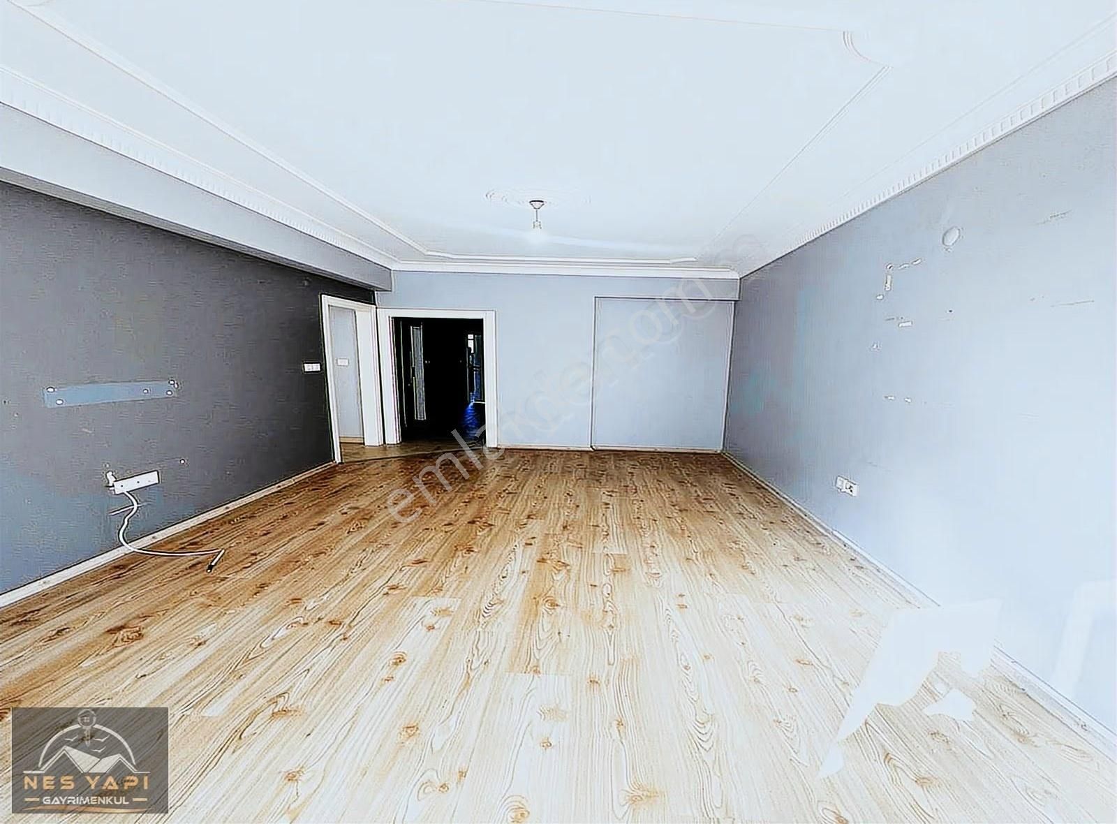 Nes Yapı'dan Metrobüse 1 Dk Masrafsız Arakat Geniş Daire Satışta - Görsel 9