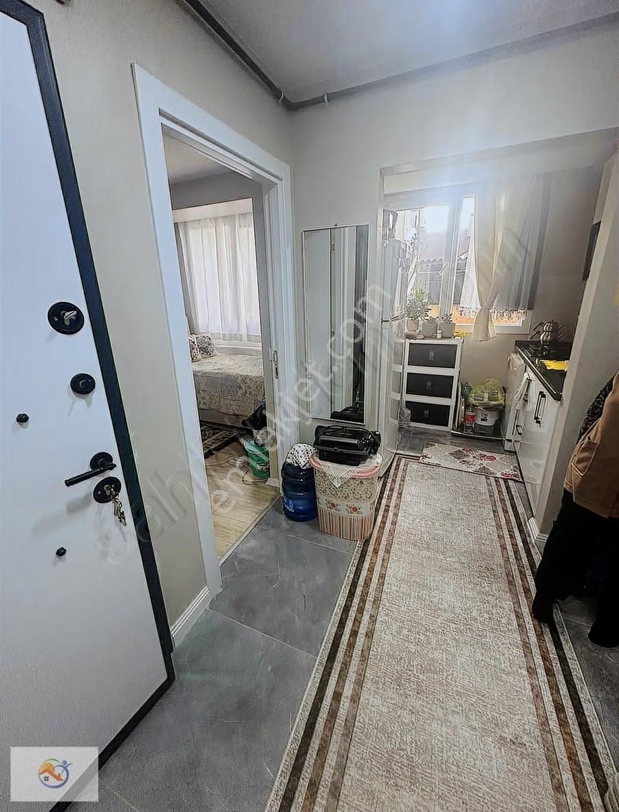 Çırpıcıda Satılık 2+1 60 M2 Daire 1 Yıllık Binada - Görsel 4