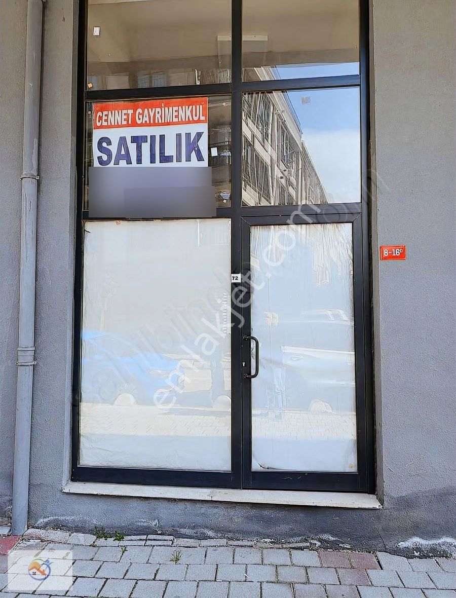 Telsiz Tokide Satılık 100 M2 Düz Giriş Dükkan