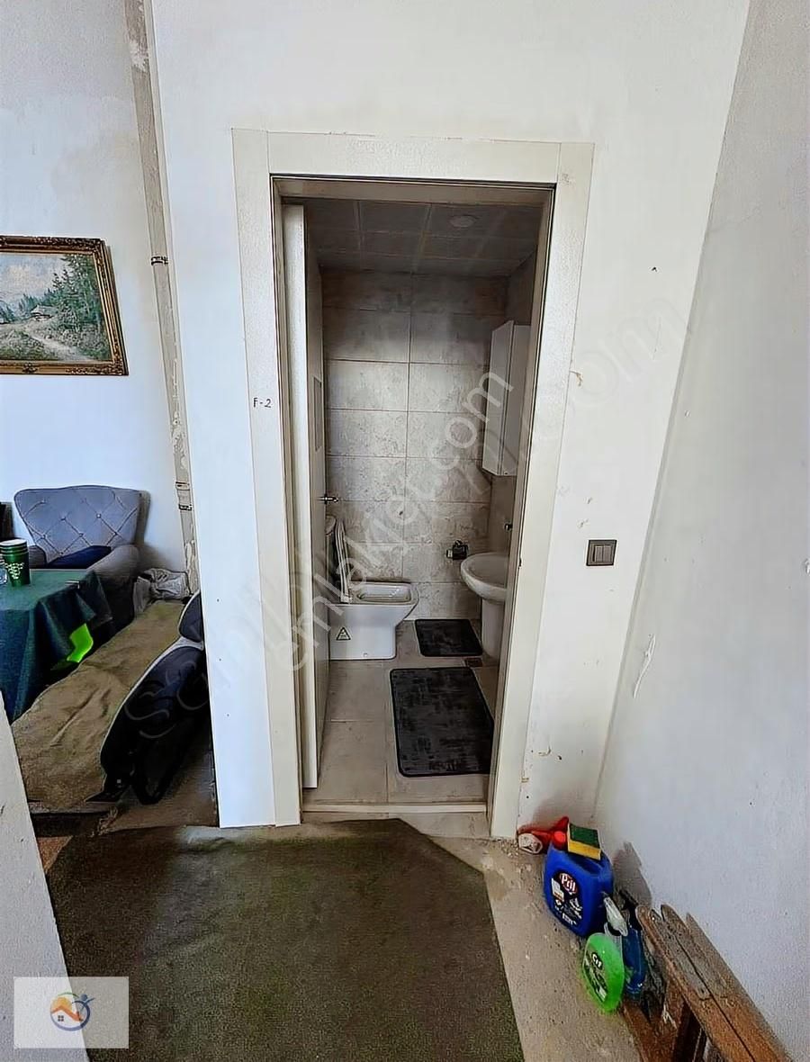 Telsiz Tokide Satılık 100 M2 Düz Giriş Dükkan - Görsel 3