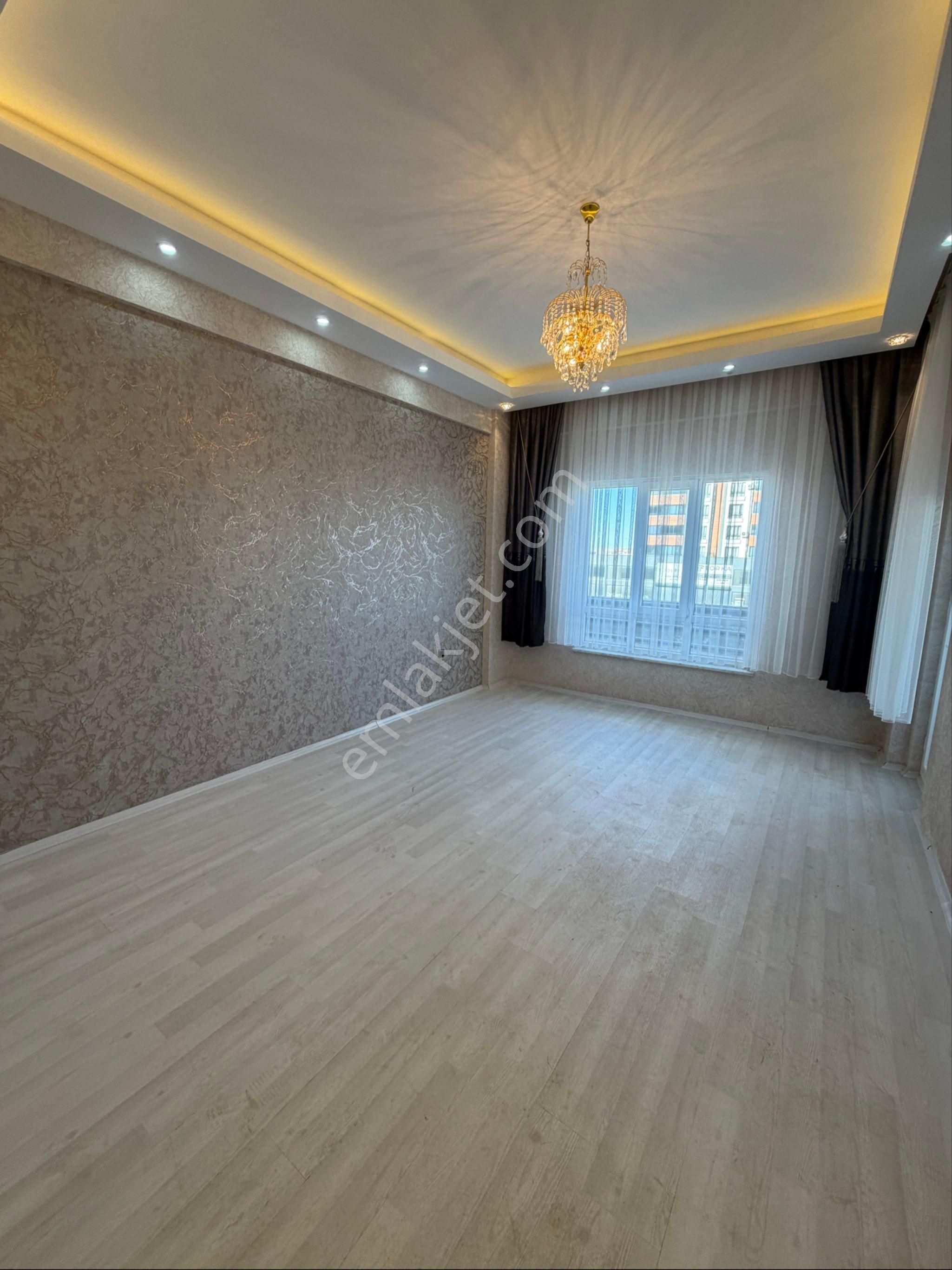 Göktürk’te Satılık 2+1 Daire Maviş Gayrimenkul’den