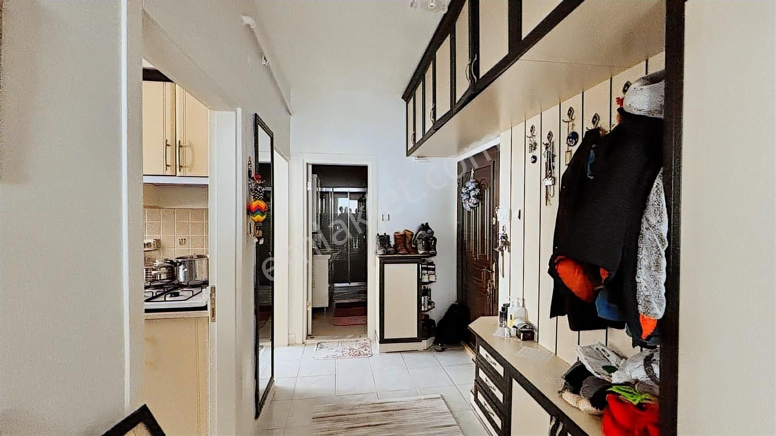 Keçiören İn En Gözde Mahallesi Yakacık Sedefçiler Sokakda 2+1 - Görsel 19