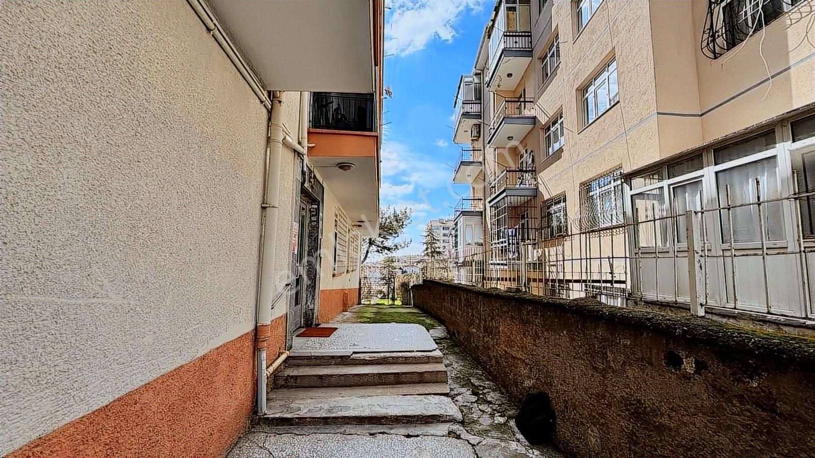 Keçiören İn En Gözde Mahallesi Yakacık Sedefçiler Sokakda 2+1 - Görsel 15