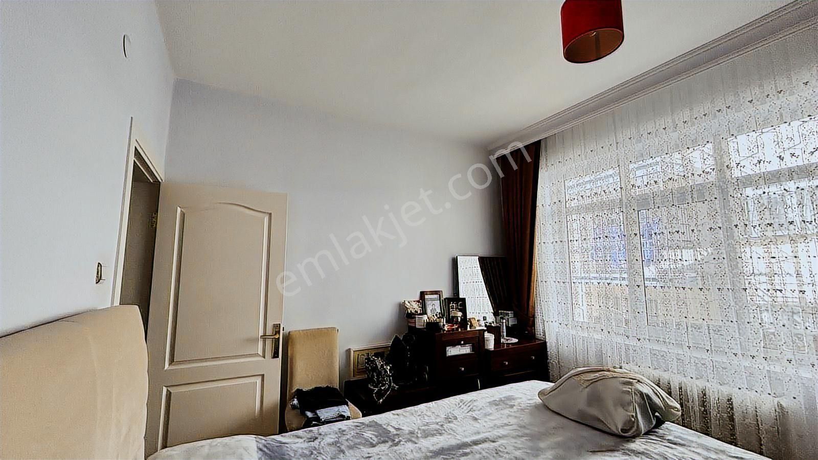 Keçiören İn En Gözde Mahallesi Yakacık Sedefçiler Sokakda 2+1 - Görsel 11