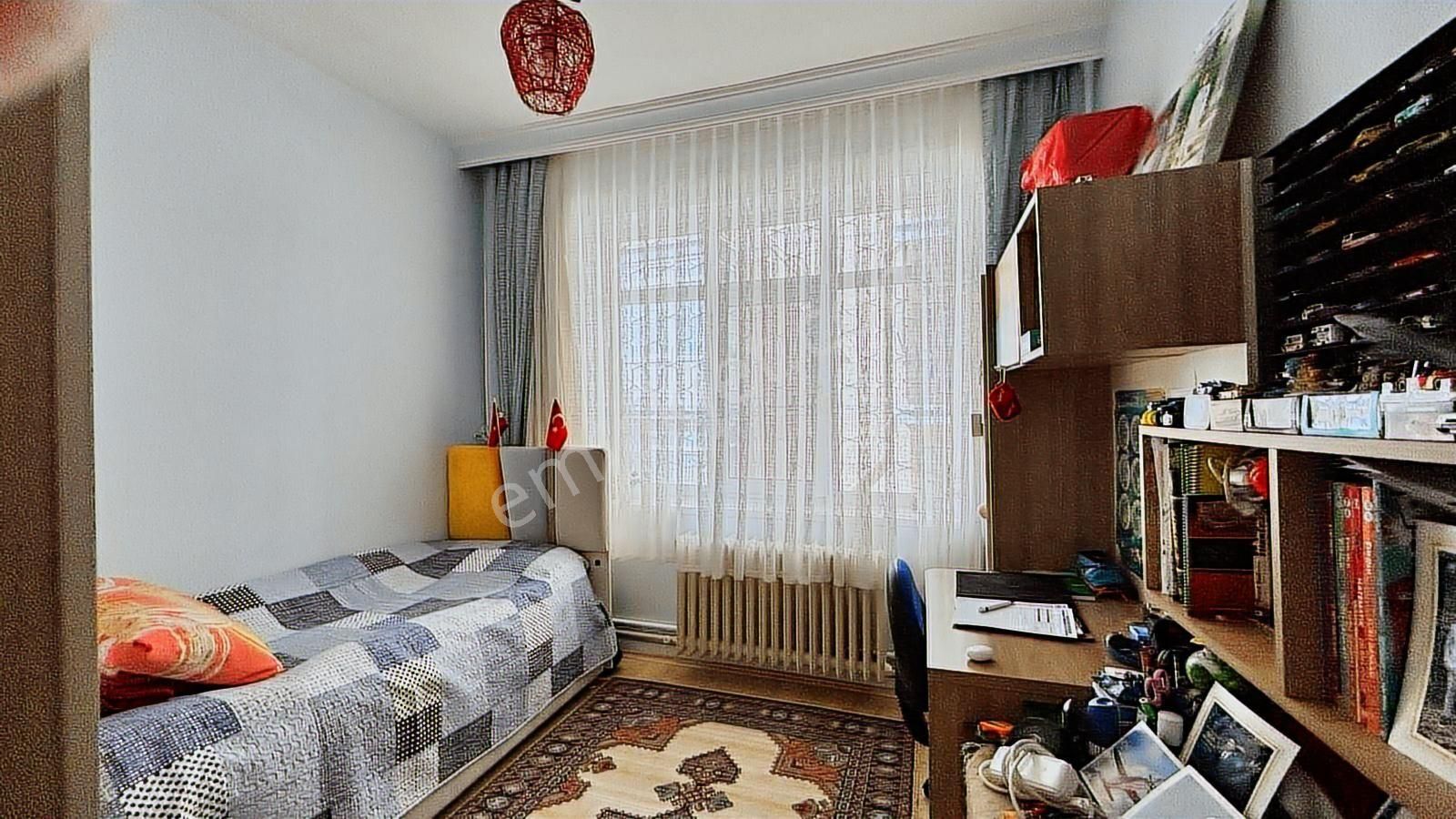 Keçiören İn En Gözde Mahallesi Yakacık Sedefçiler Sokakda 2+1 - Görsel 12