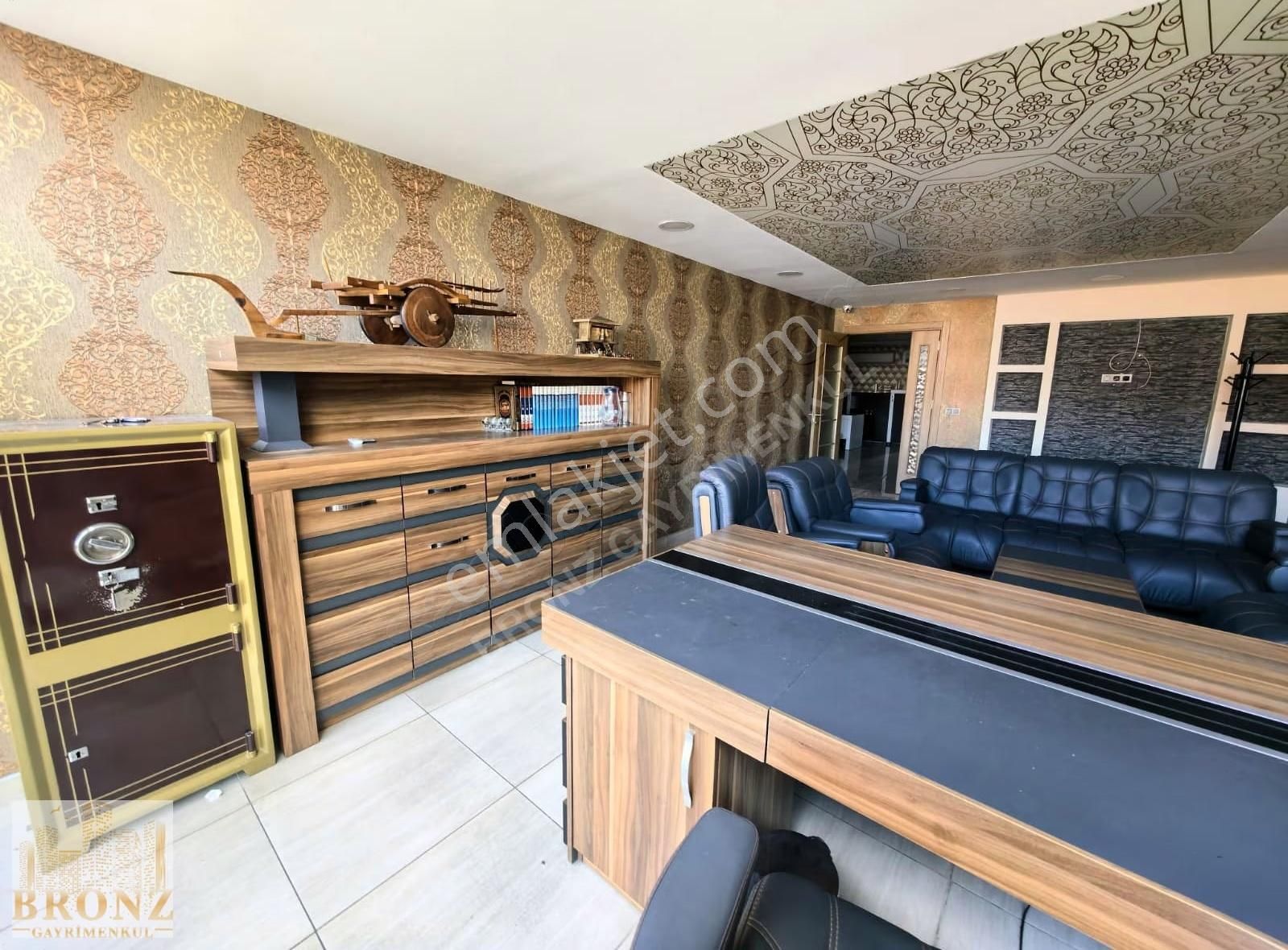 Çarşı Metro Karşısı Eşyalı Kiralık 150m2 Ofis , Asansörlü,4.kat - Görsel 17