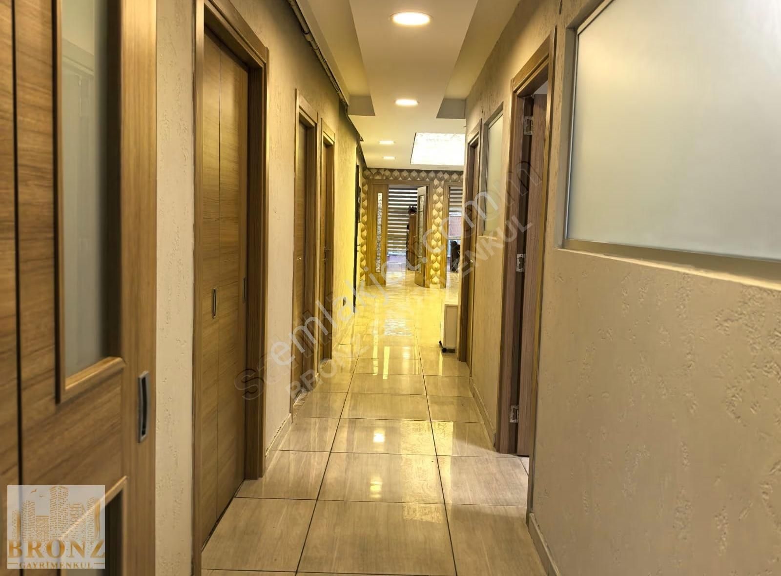 Çarşı Metro Karşısı Eşyalı Kiralık 150m2 Ofis , Asansörlü,4.kat - Görsel 20